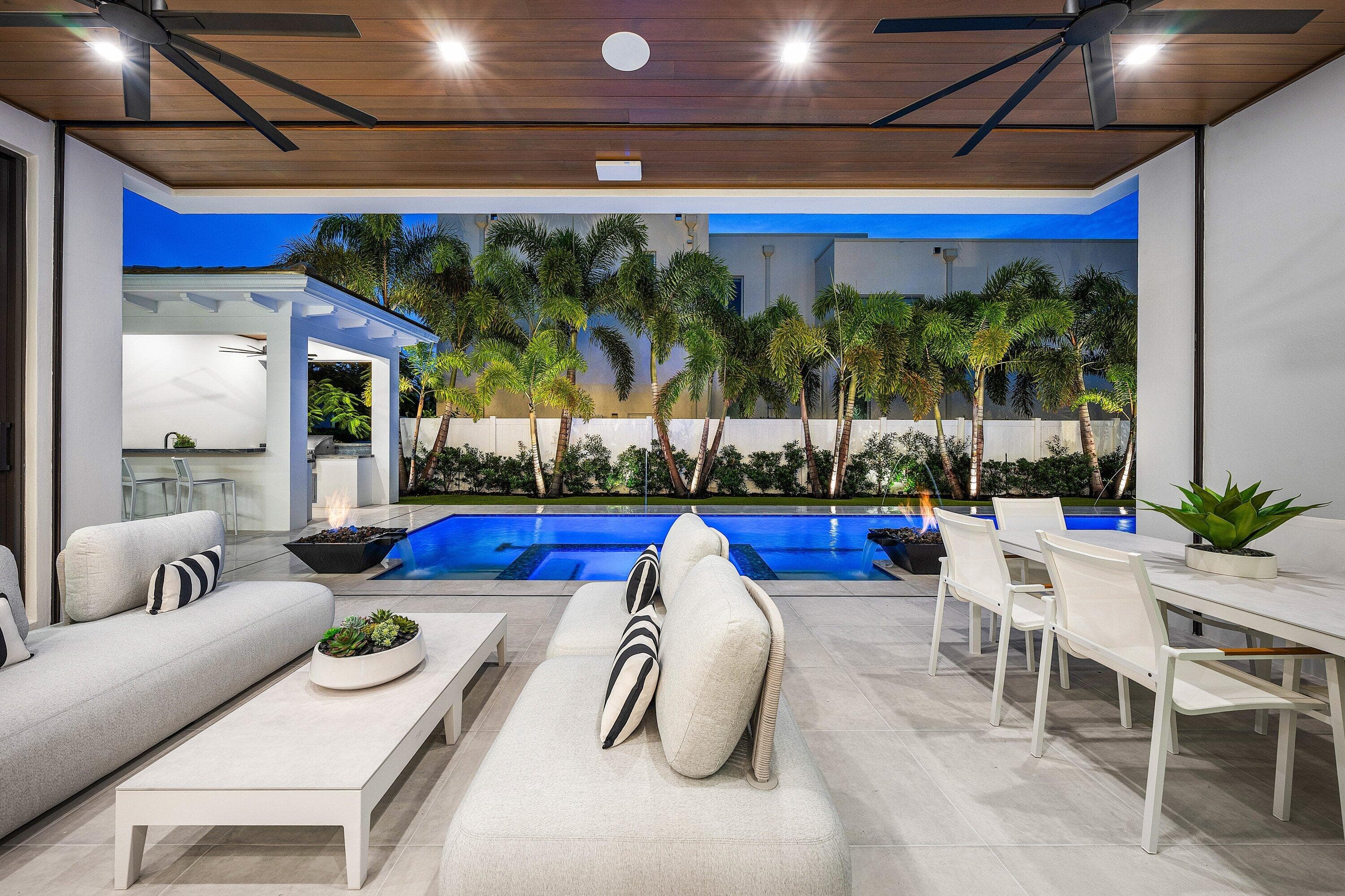 201 NE 4th Avenue, Boca Raton, FL 33432 77