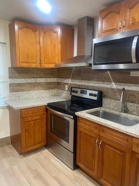 312 N 27th Street, Fort Pierce, FL 34947 10