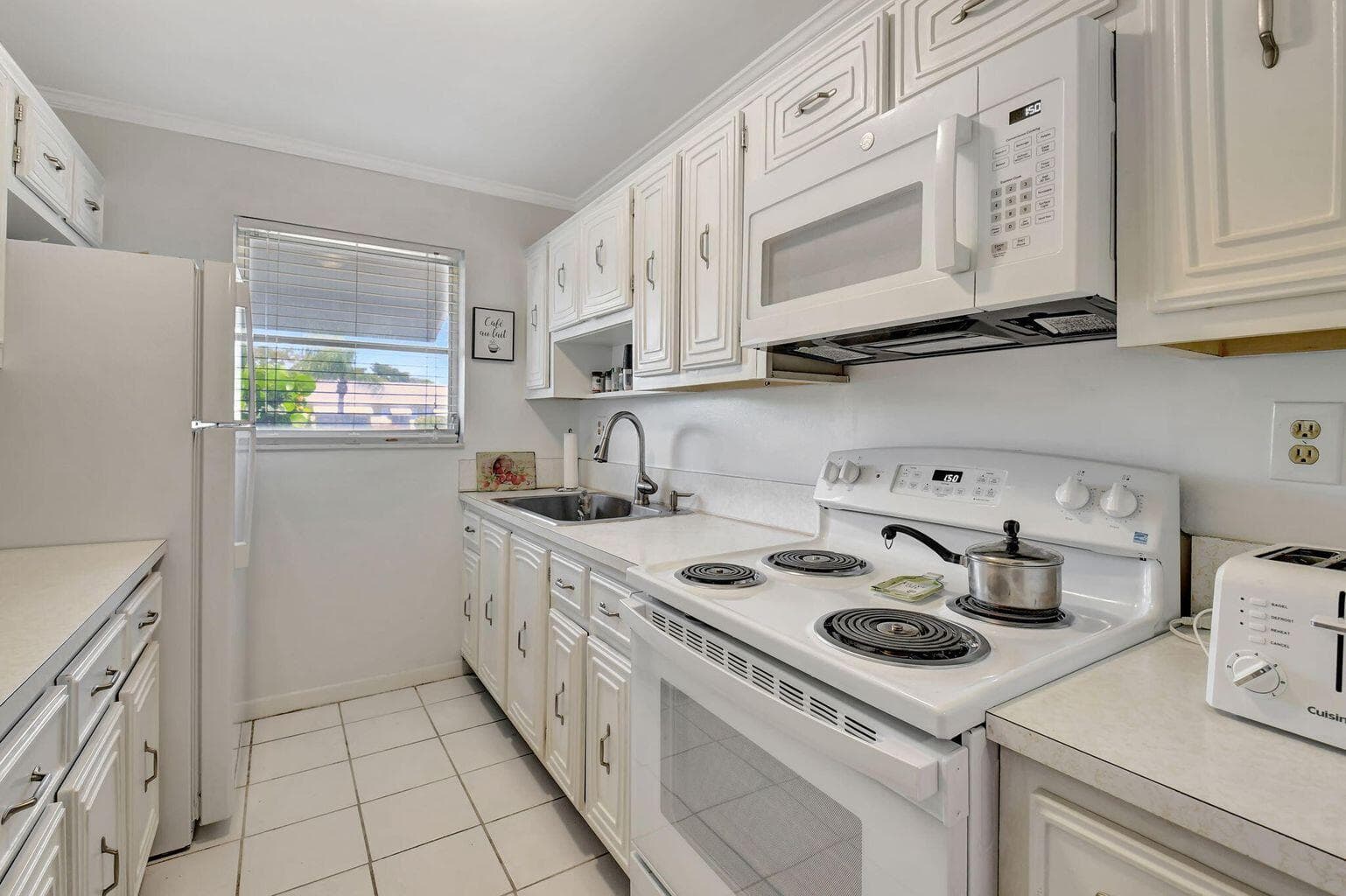 170 High Point Terrace E Apt B, Delray Beach, FL 33445 8