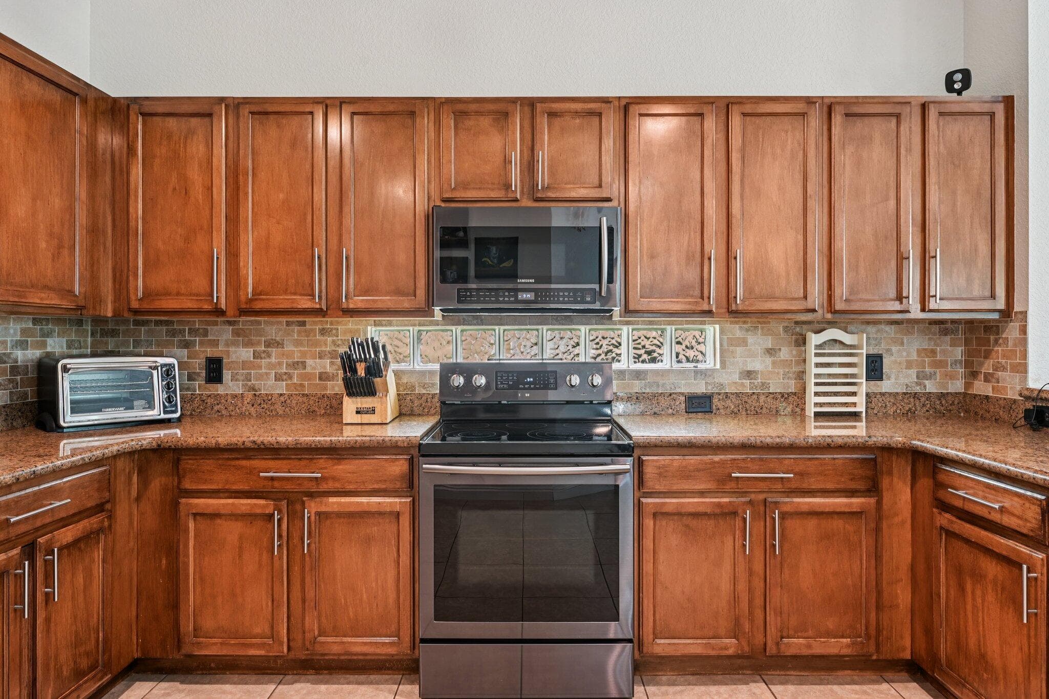 553 Gazetta Way, West Palm Beach, FL 33413 16