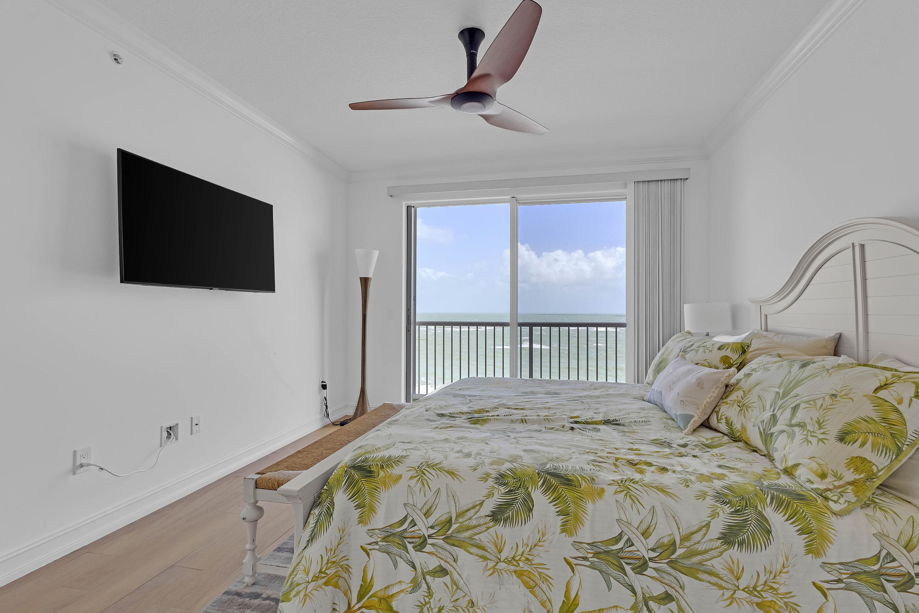4160 N Highway A1a 902, Hutchinson Island, FL 34949 13
