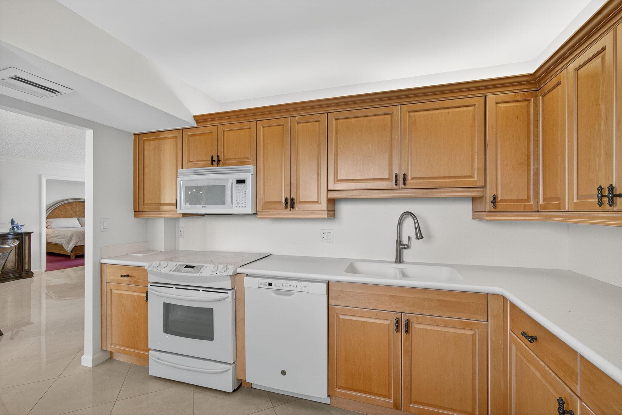 100 Ocean Trail Way 305, Jupiter, FL 33477 11
