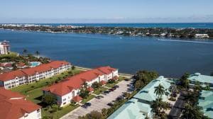 110 Half Moon Circle E2, Hypoluxo, FL 33462 5