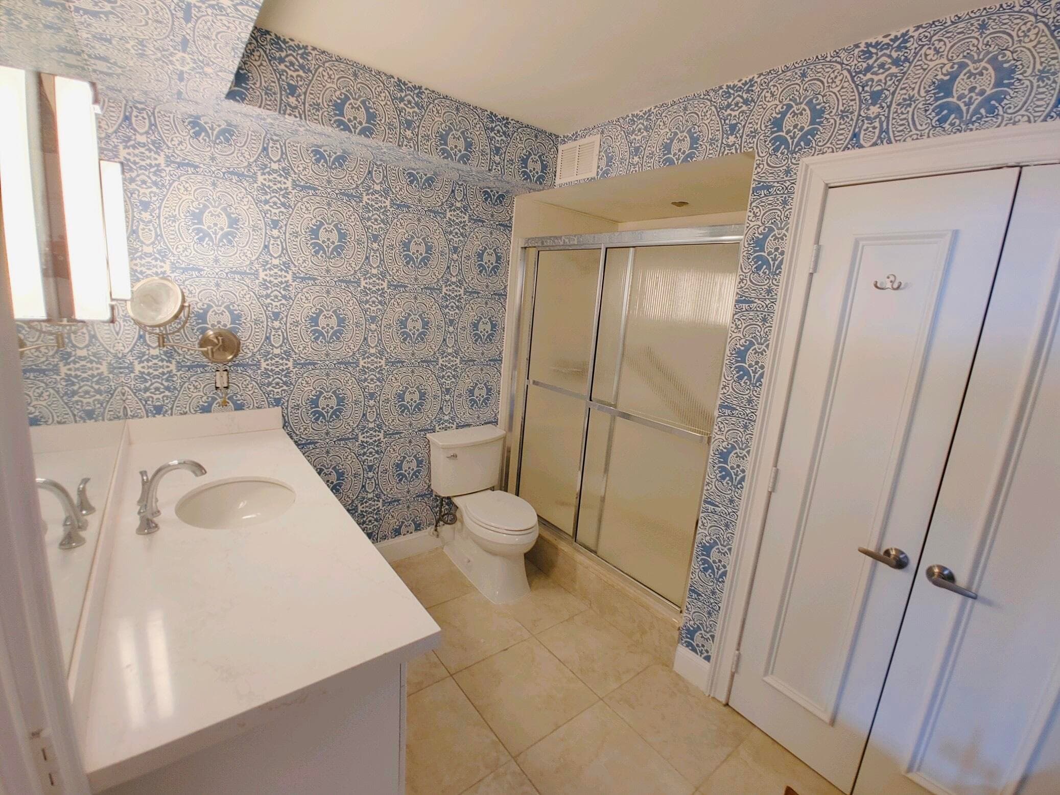 3800 Washington Road 907, West Palm Beach, FL 33405 4