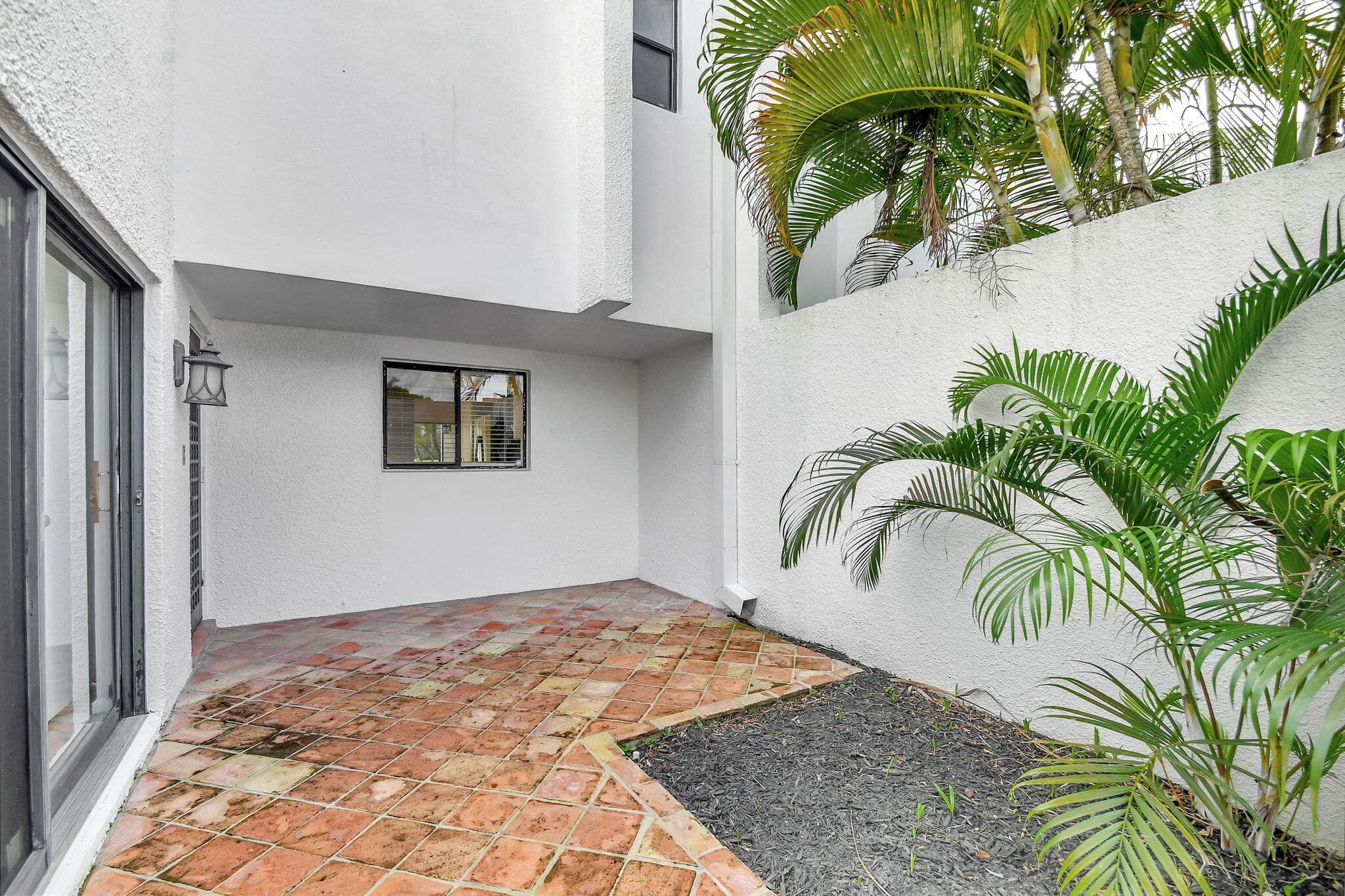 1906 Presidential Way 1-c, West Palm Beach, FL 33401 6