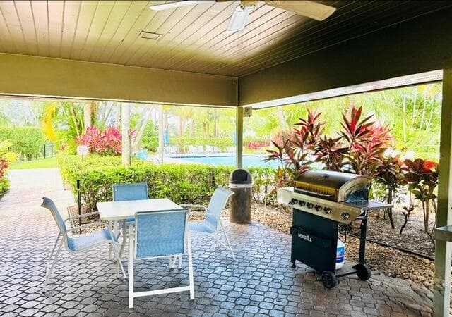 3080 N Course Drive 202, Pompano Beach, FL 33069 17