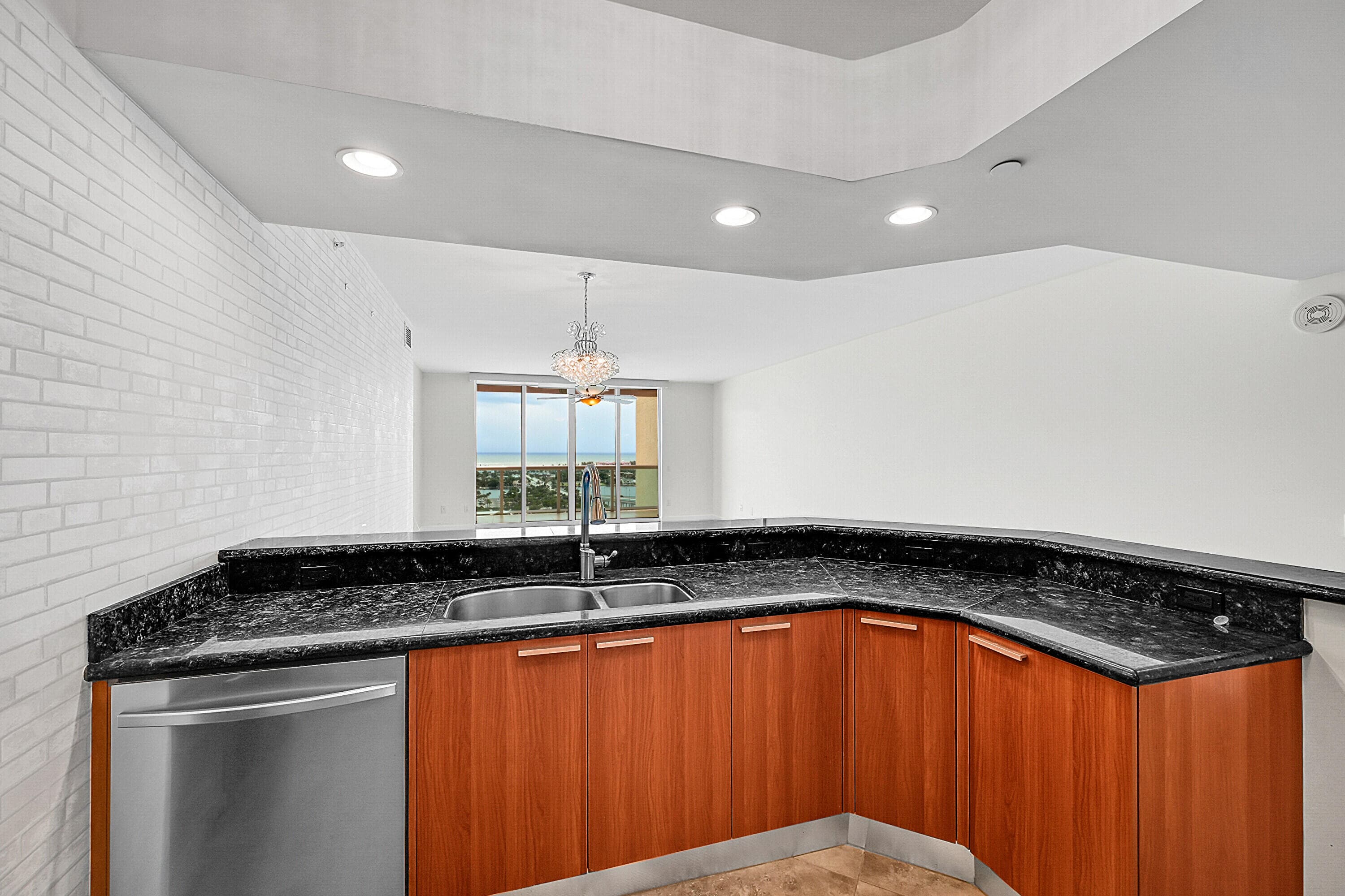 2640 Lake Shore Drive 2011, Riviera Beach, FL 33404 14