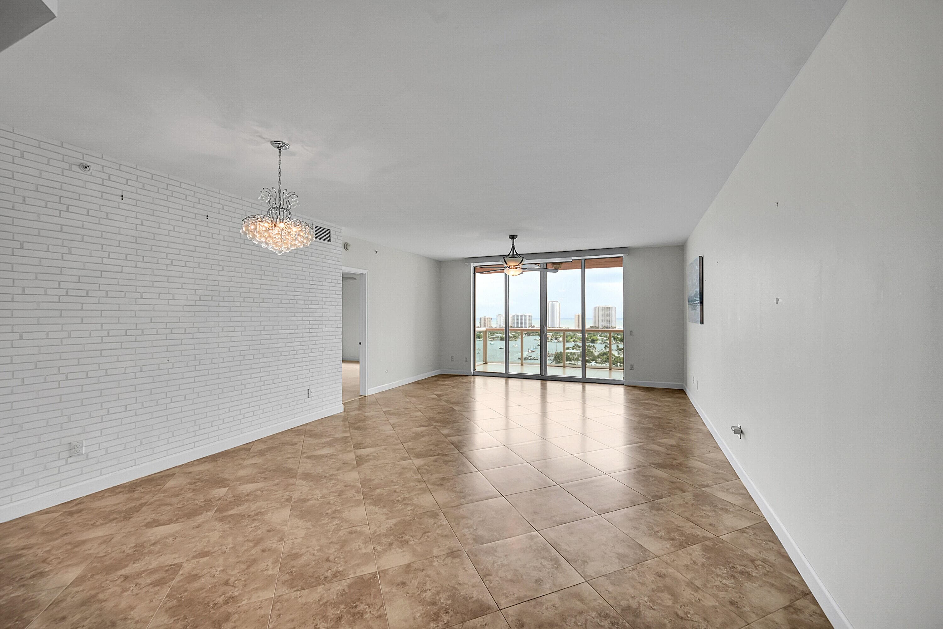 2640 Lake Shore Drive 2011, Riviera Beach, FL 33404 21