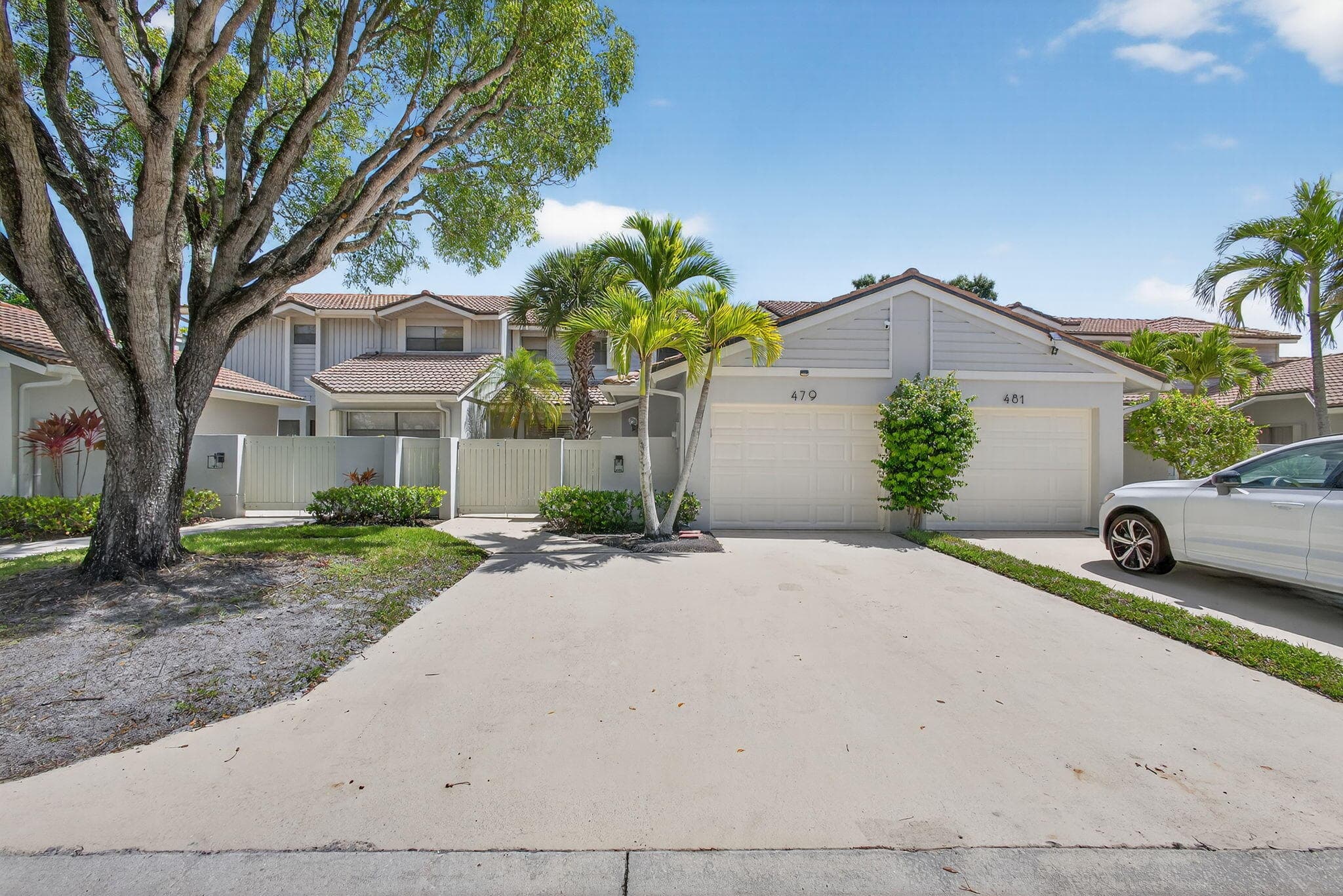 479 Prestwick Circle, Palm Beach Gardens, FL 33418 2