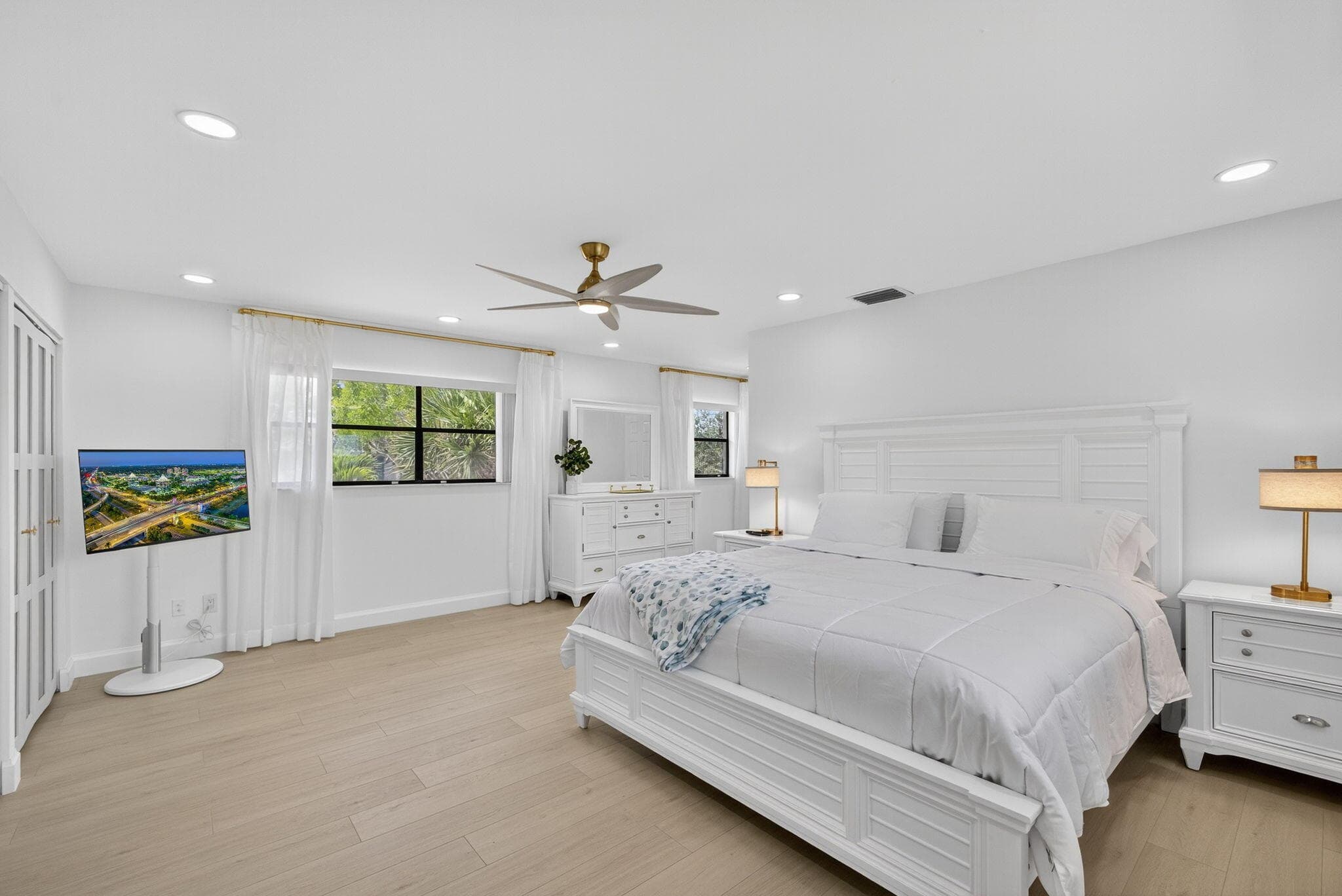 479 Prestwick Circle, Palm Beach Gardens, FL 33418 44