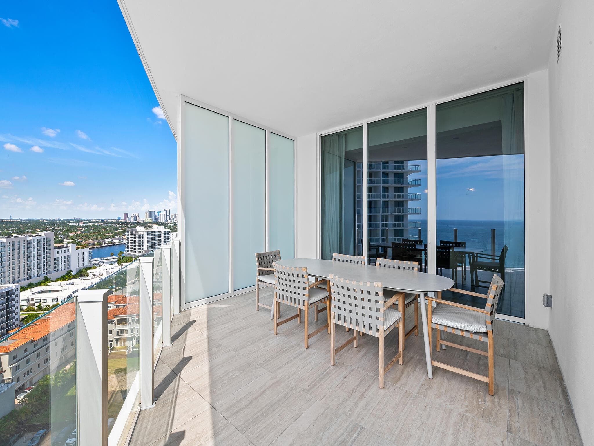 525 N Fort Lauderdale Beach Boulevard 1505, Fort Lauderdale, FL 33304 32
