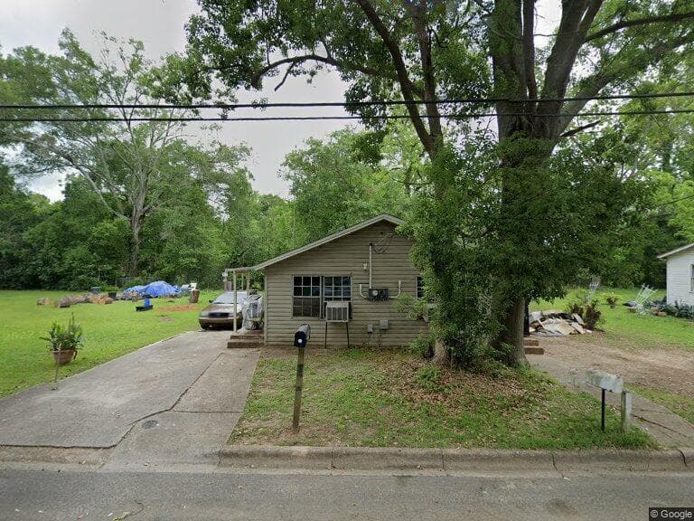 1400 Hernando Drive, Tallahassee, FL 32304