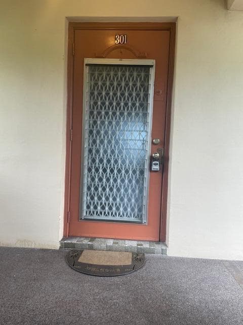 2700 Sunrise Lakes Drive W 301, Sunrise, FL 33322