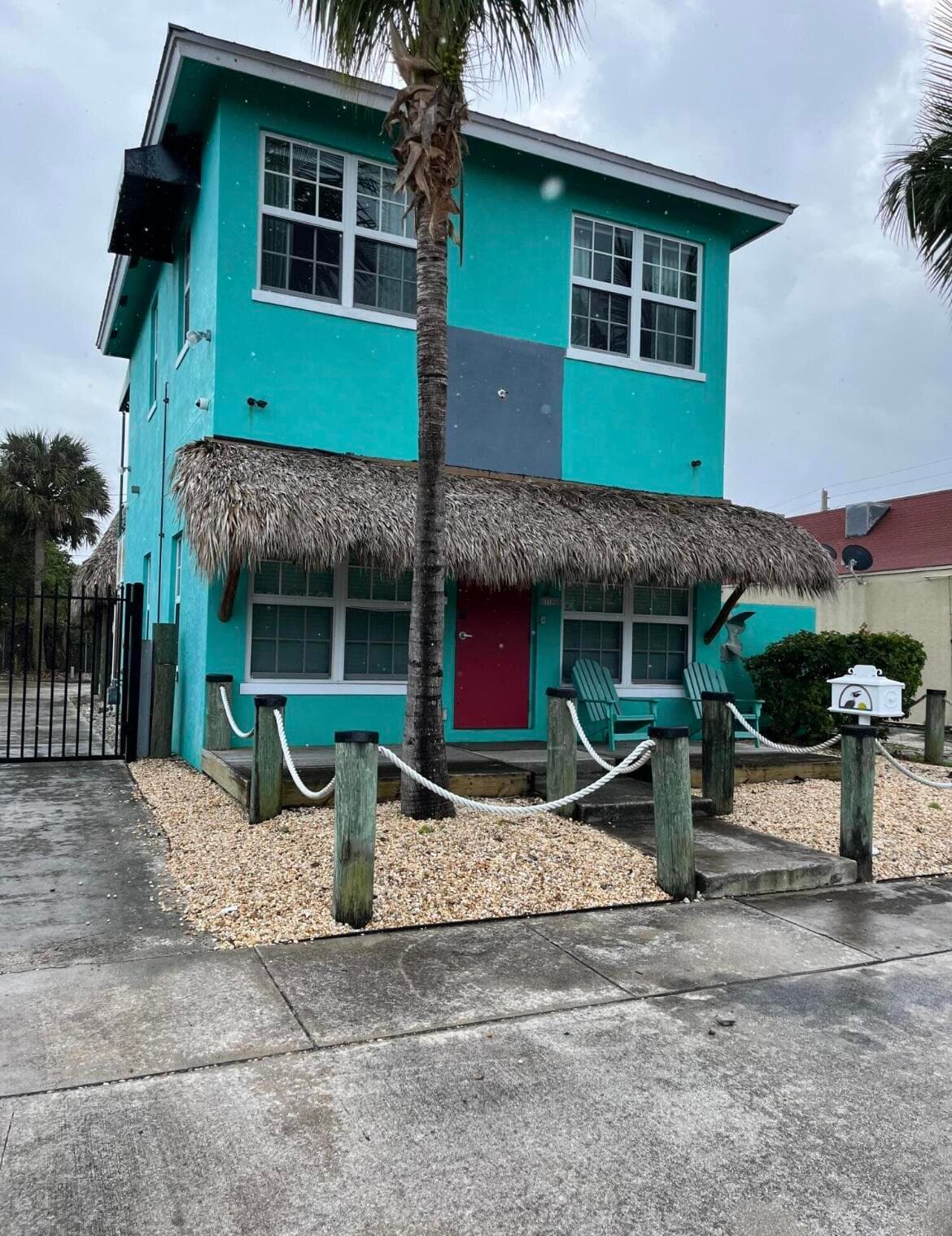 112 Mayfield Road, Lantana, FL 33462