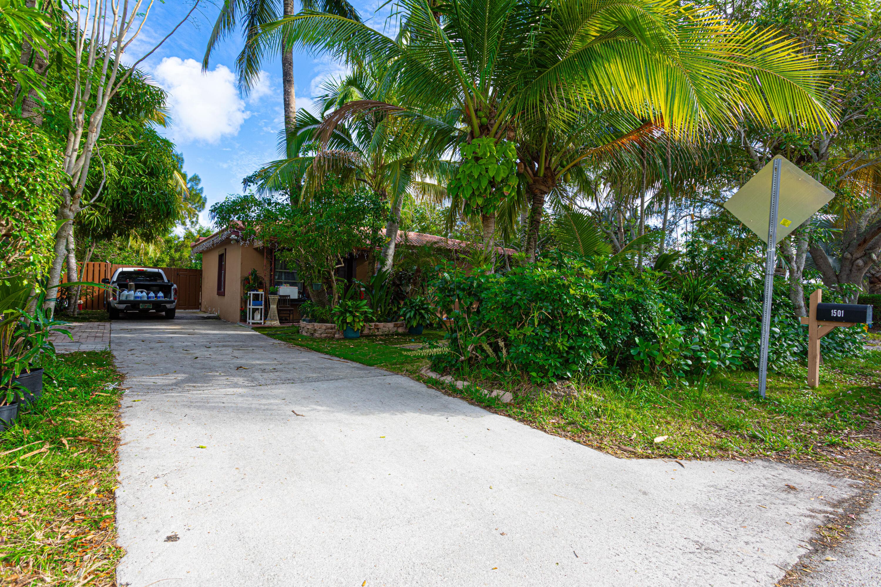 1501 NE 3rd Avenue, Delray Beach, FL 33444 32