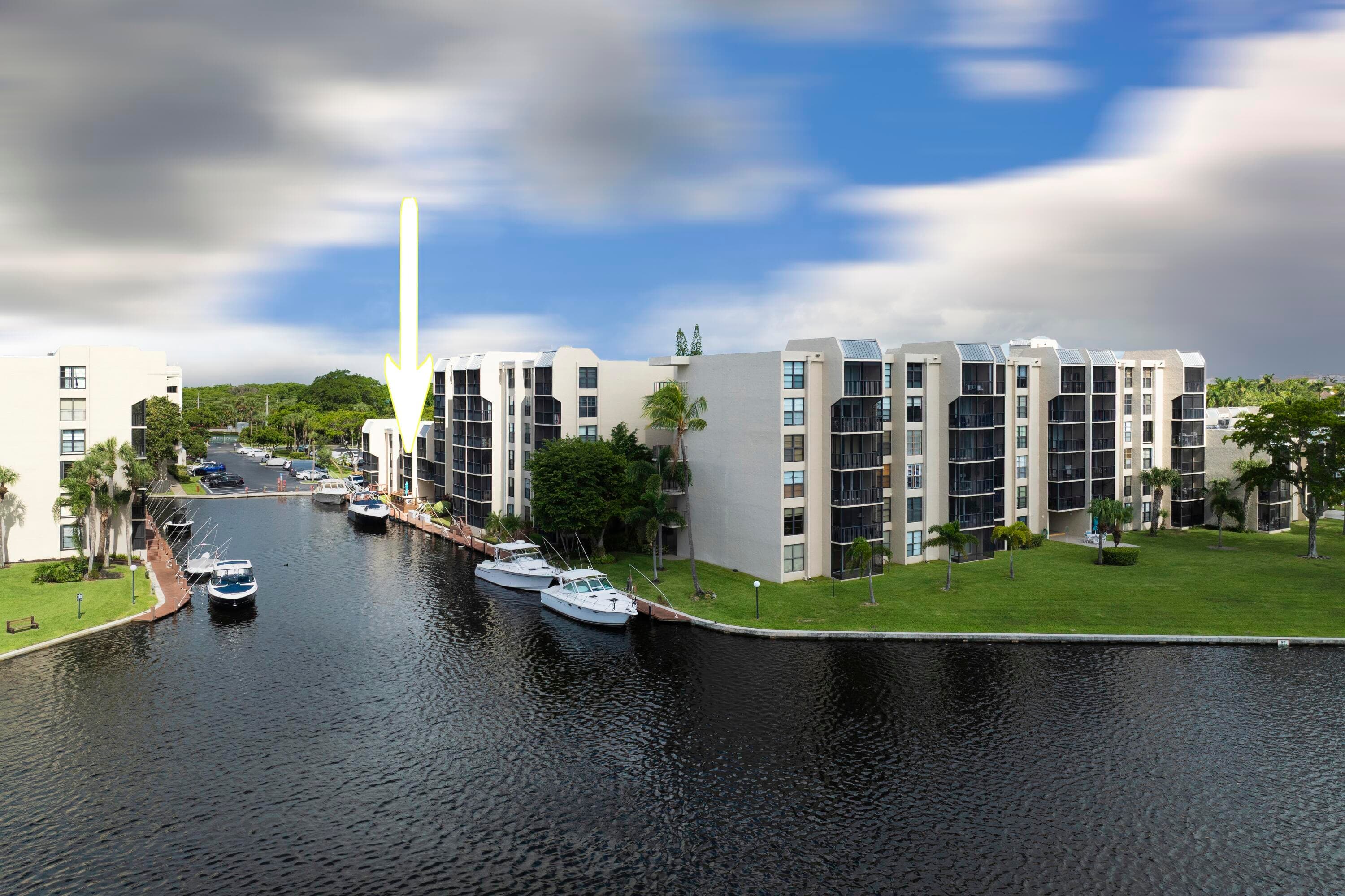 8 Royal Palm Way 2050, Boca Raton, FL 33432 2