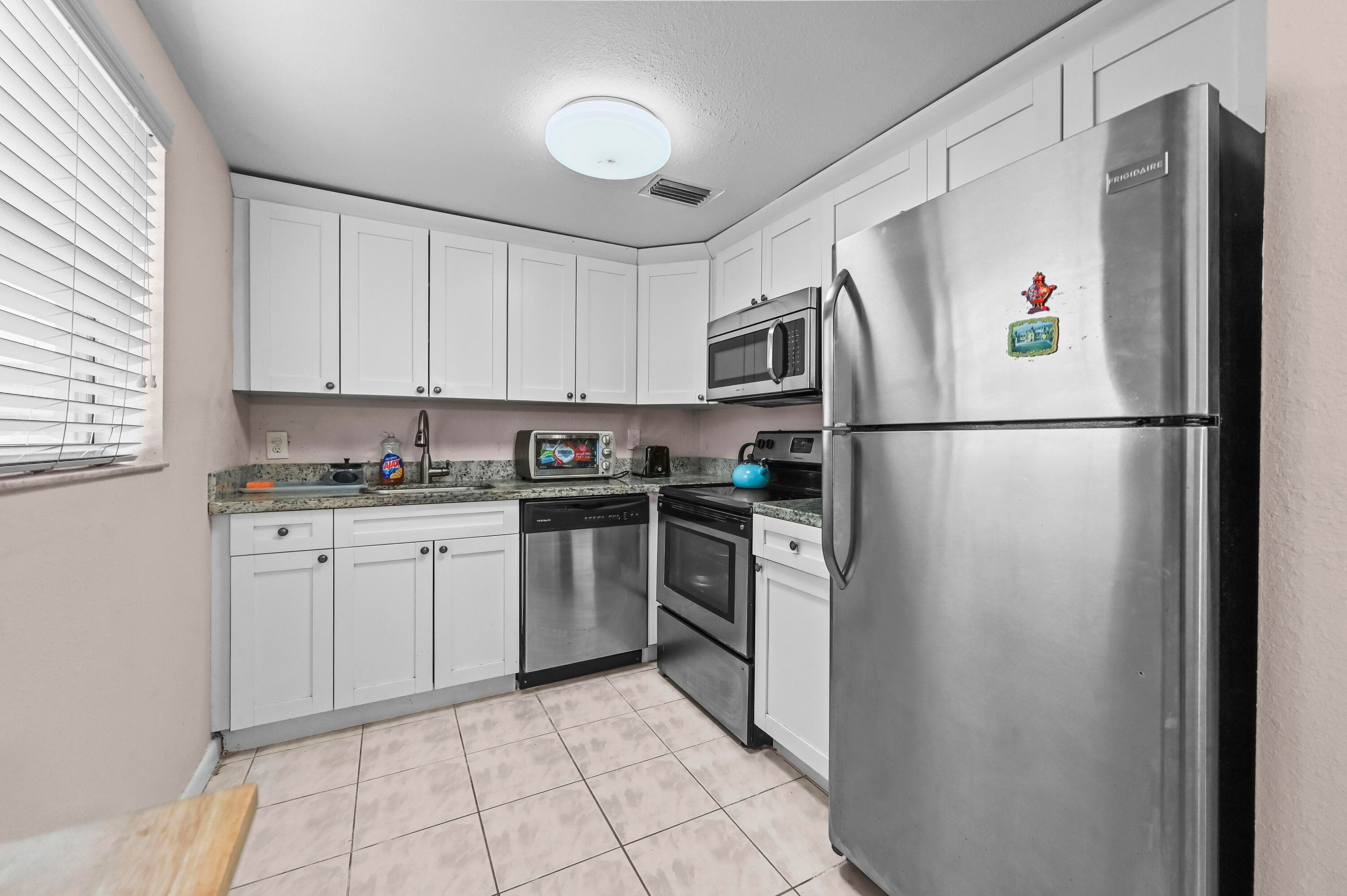 213 Brittany E, Delray Beach, FL 33446 11