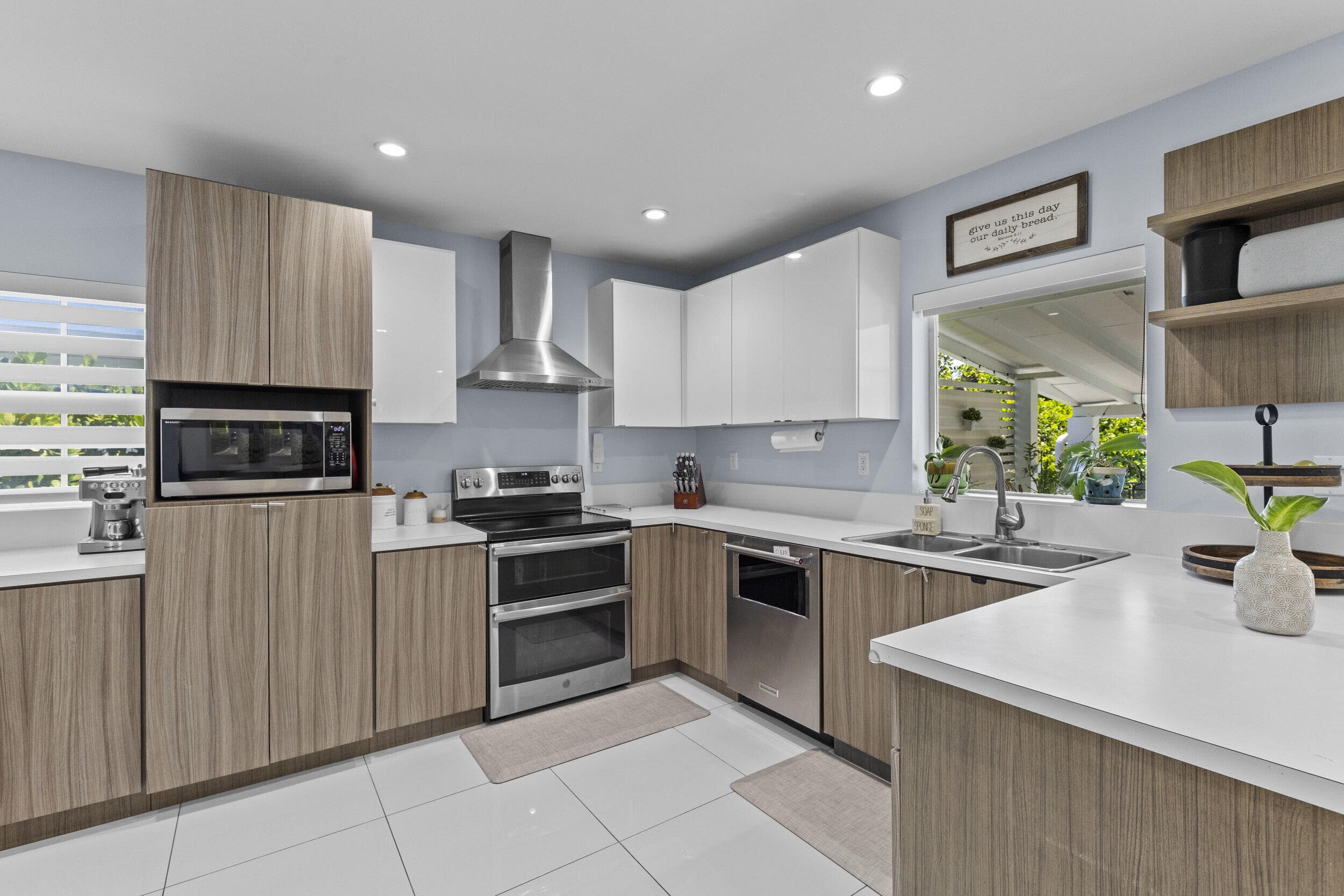 297 Minola Drive, Miami Springs, FL 33166 17