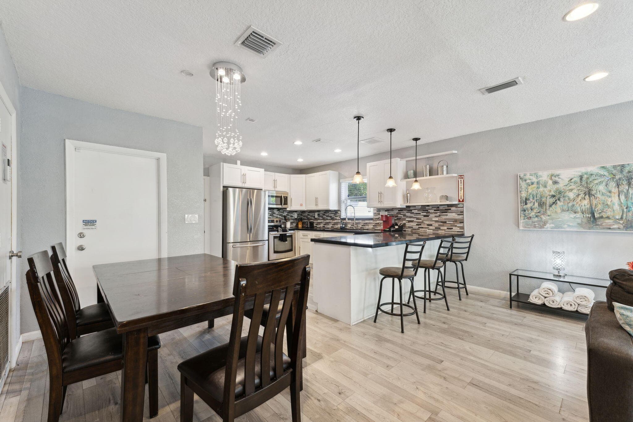 1631 N Andrews Square, Fort Lauderdale, FL 33311 11