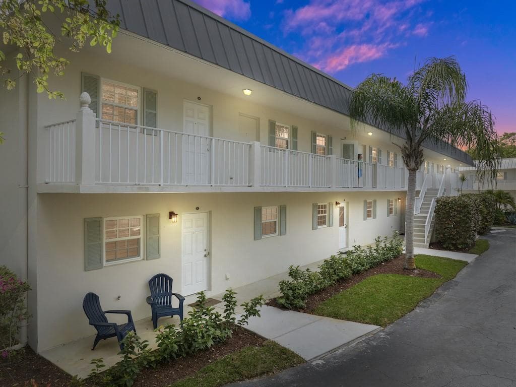 900 Jasmine Lane 10a, Vero Beach, FL 32963