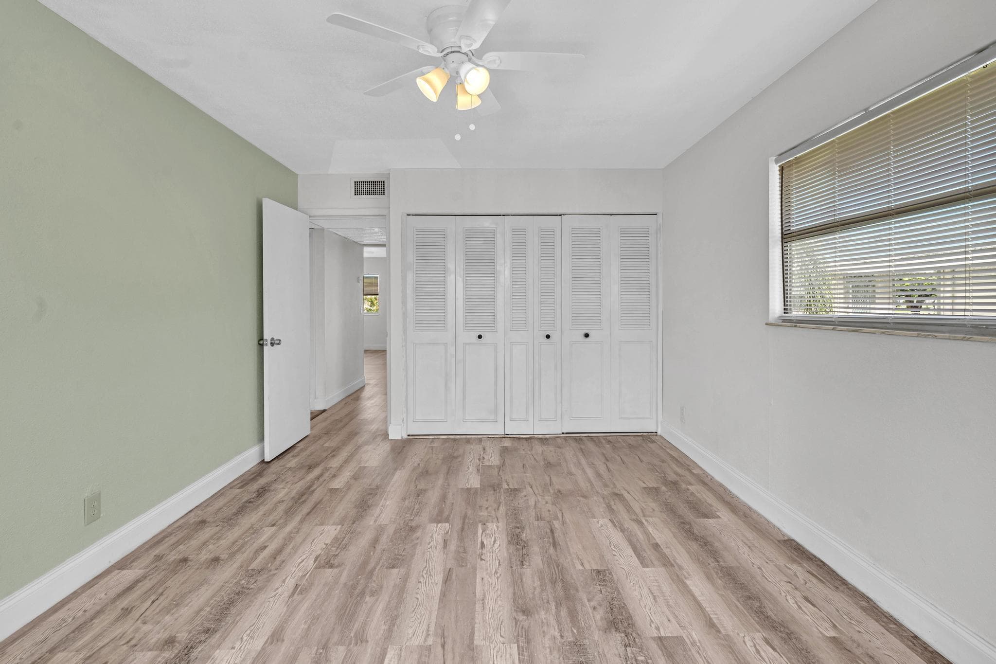 365 Flanders H, Delray Beach, FL 33484 21