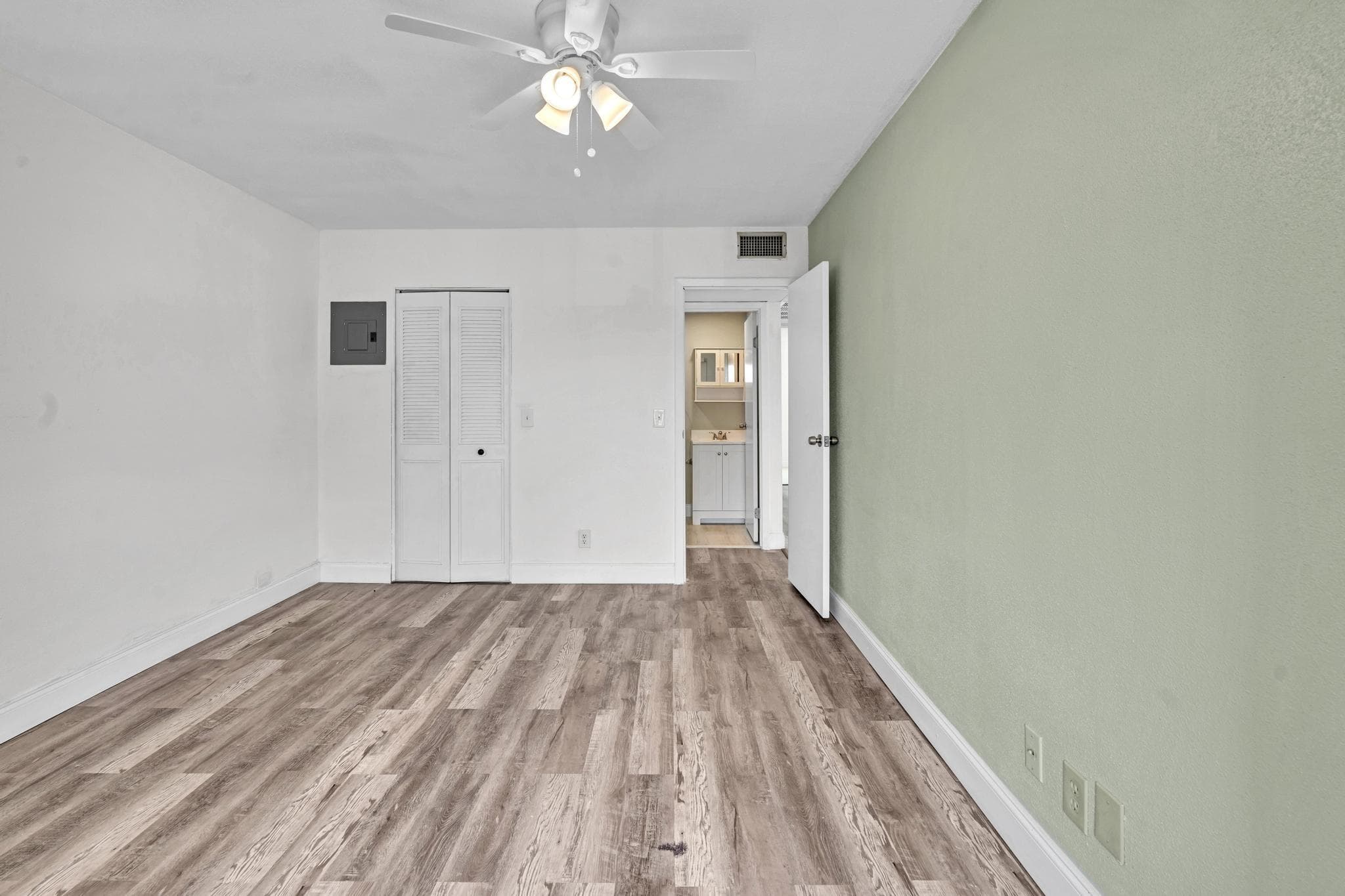 365 Flanders H, Delray Beach, FL 33484 25