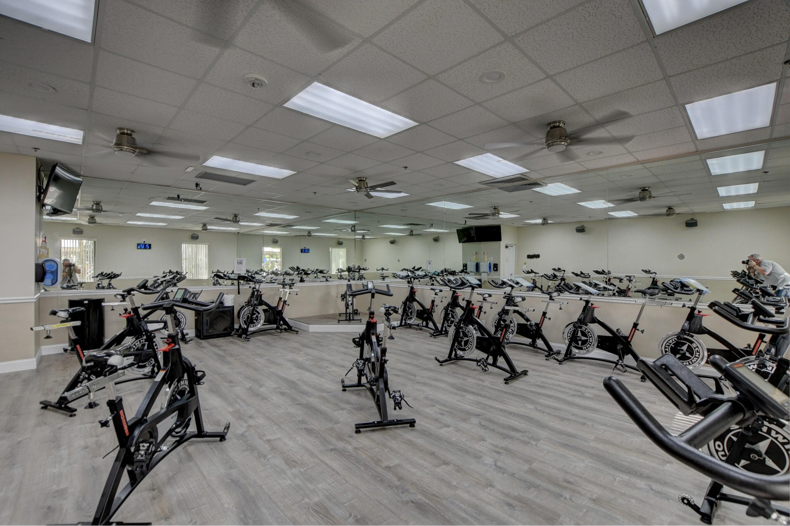 184 Oakridge L 184, Deerfield Beach, FL 33442 40