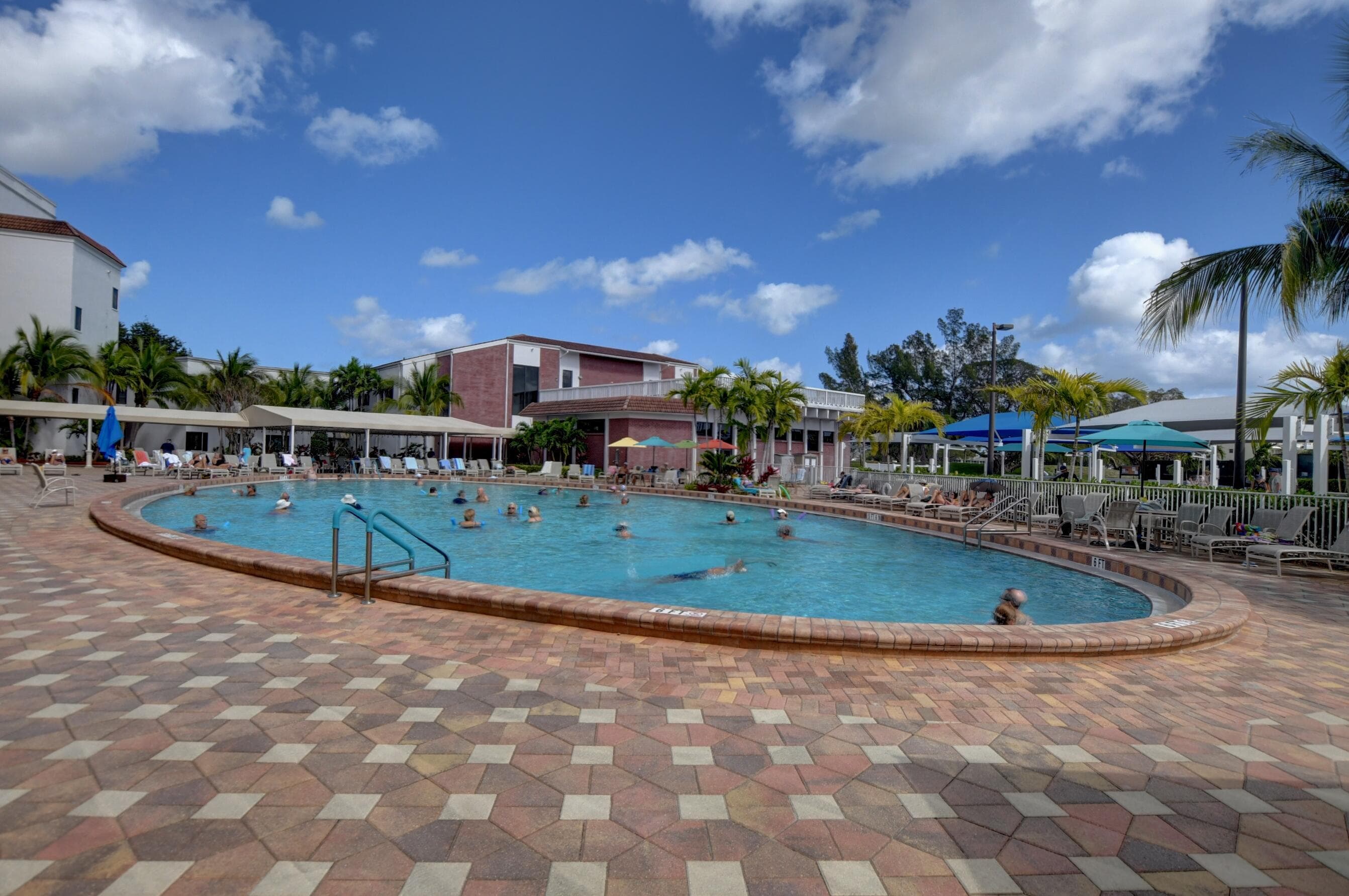 184 Oakridge L 184, Deerfield Beach, FL 33442 37