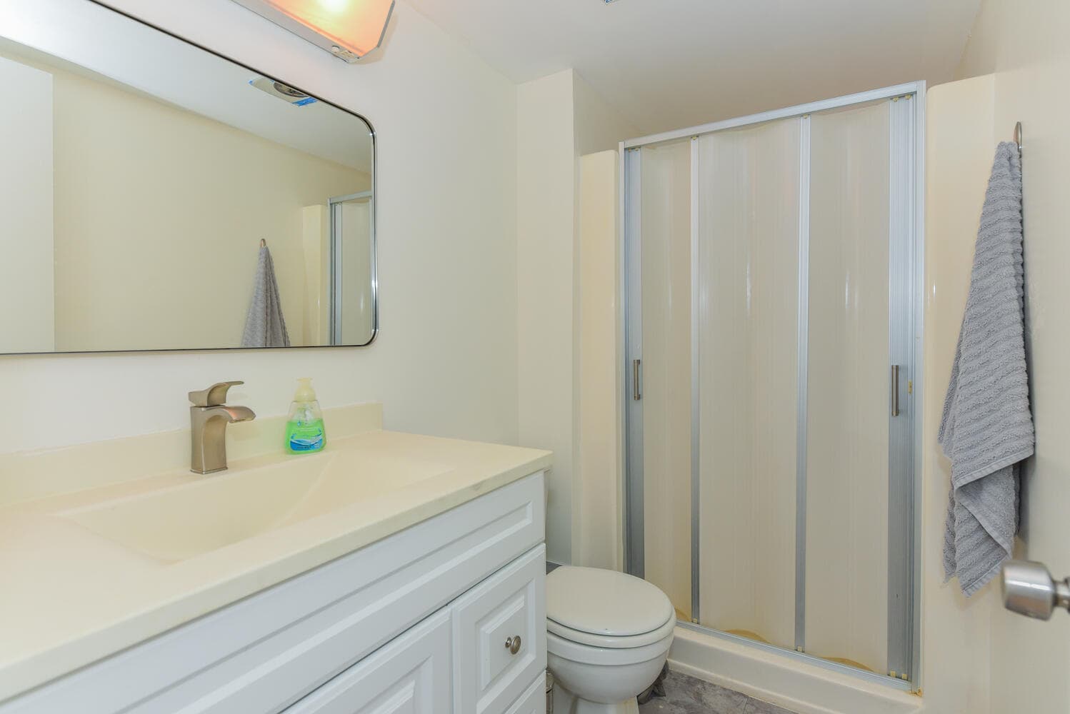 477 Lake Dora Drive, West Palm Beach, FL 33411 19