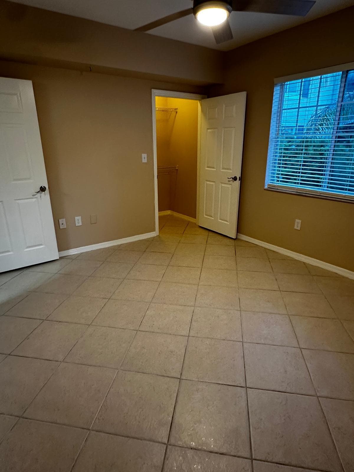 6511 Emerald Dunes Drive 206, West Palm Beach, FL 33411 4