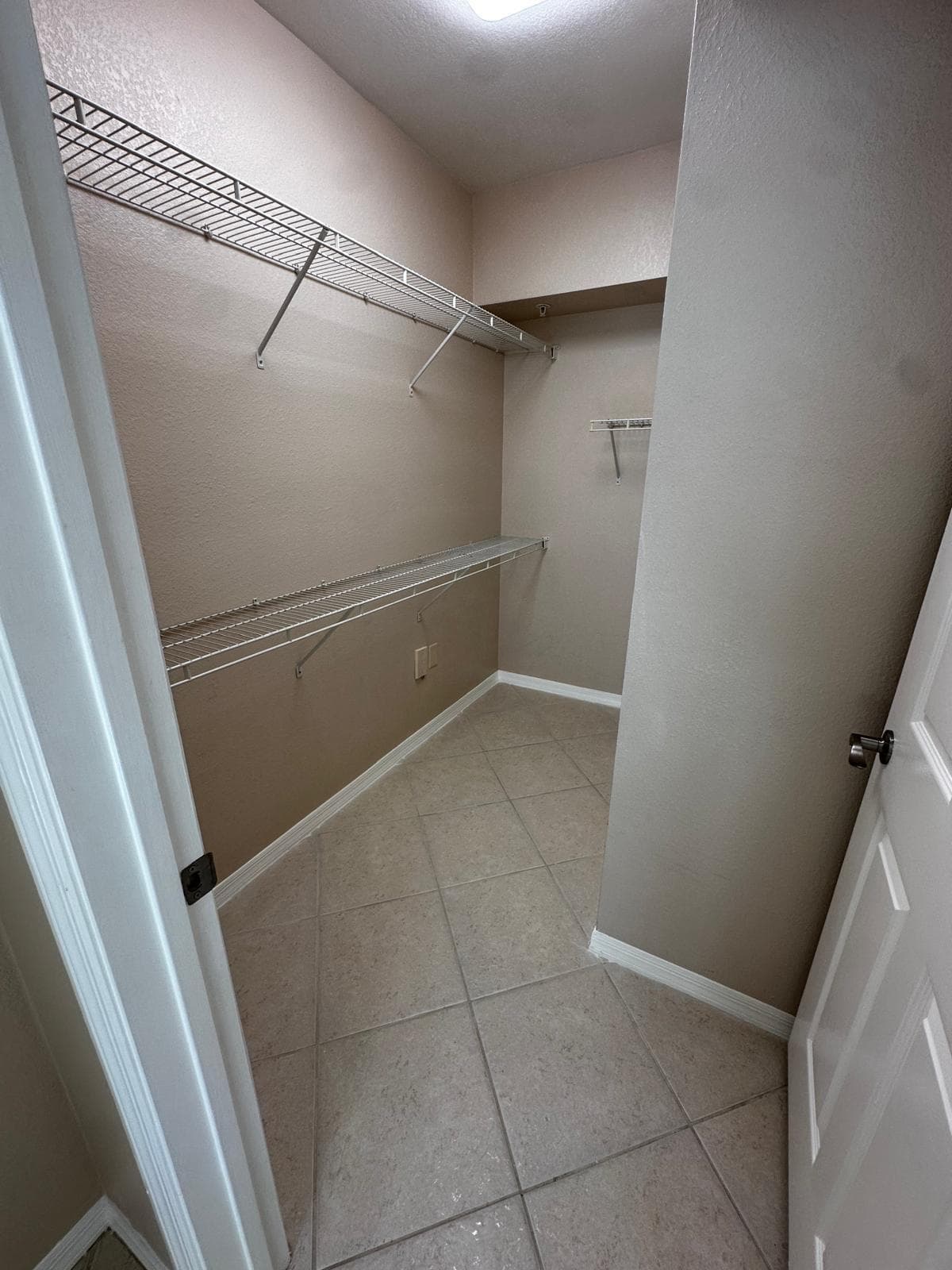 6511 Emerald Dunes Drive 206, West Palm Beach, FL 33411 8
