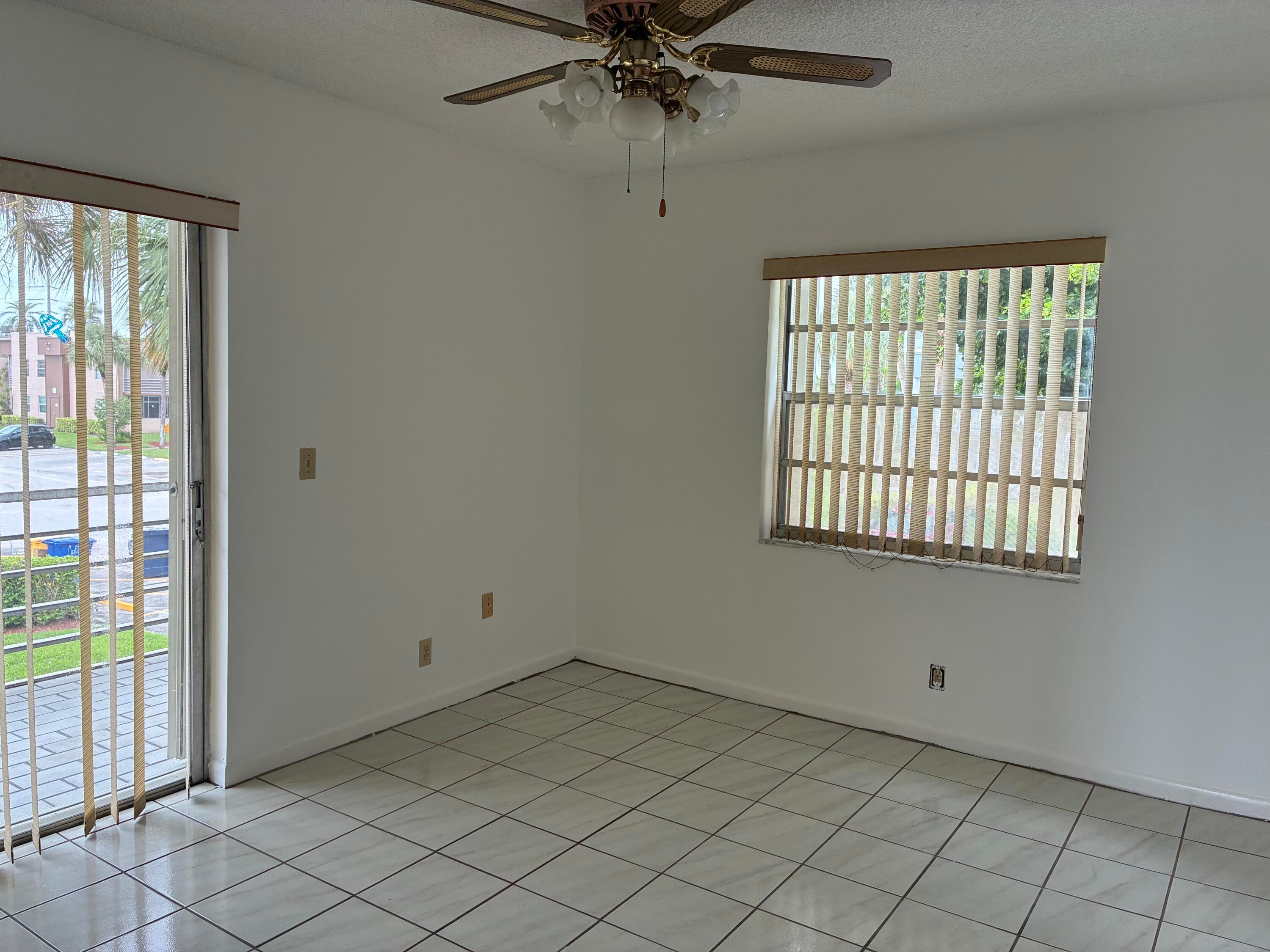 574 Burgundy L 574, Delray Beach, FL 33484 19