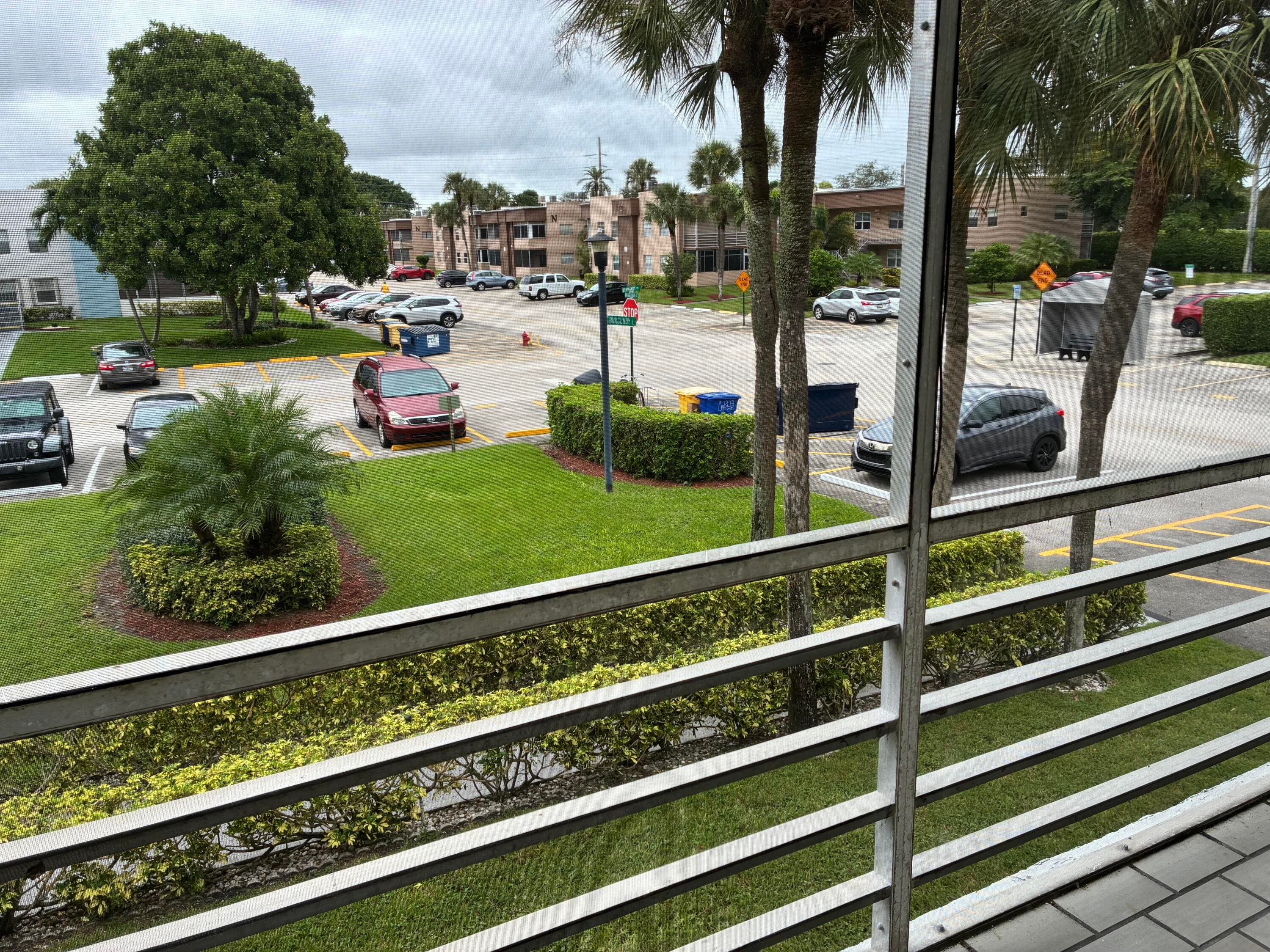 574 Burgundy L 574, Delray Beach, FL 33484 30