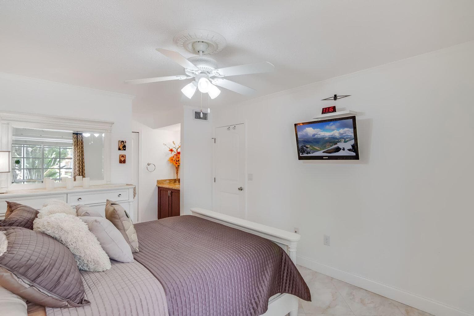 1715 Village Boulevard 201, West Palm Beach, FL 33409 6