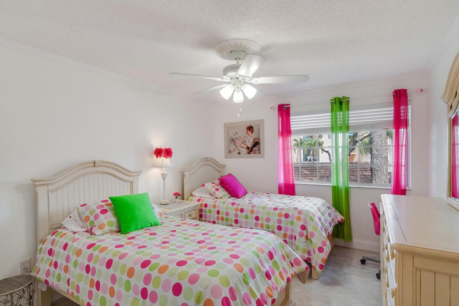 1715 Village Boulevard 201, West Palm Beach, FL 33409 15