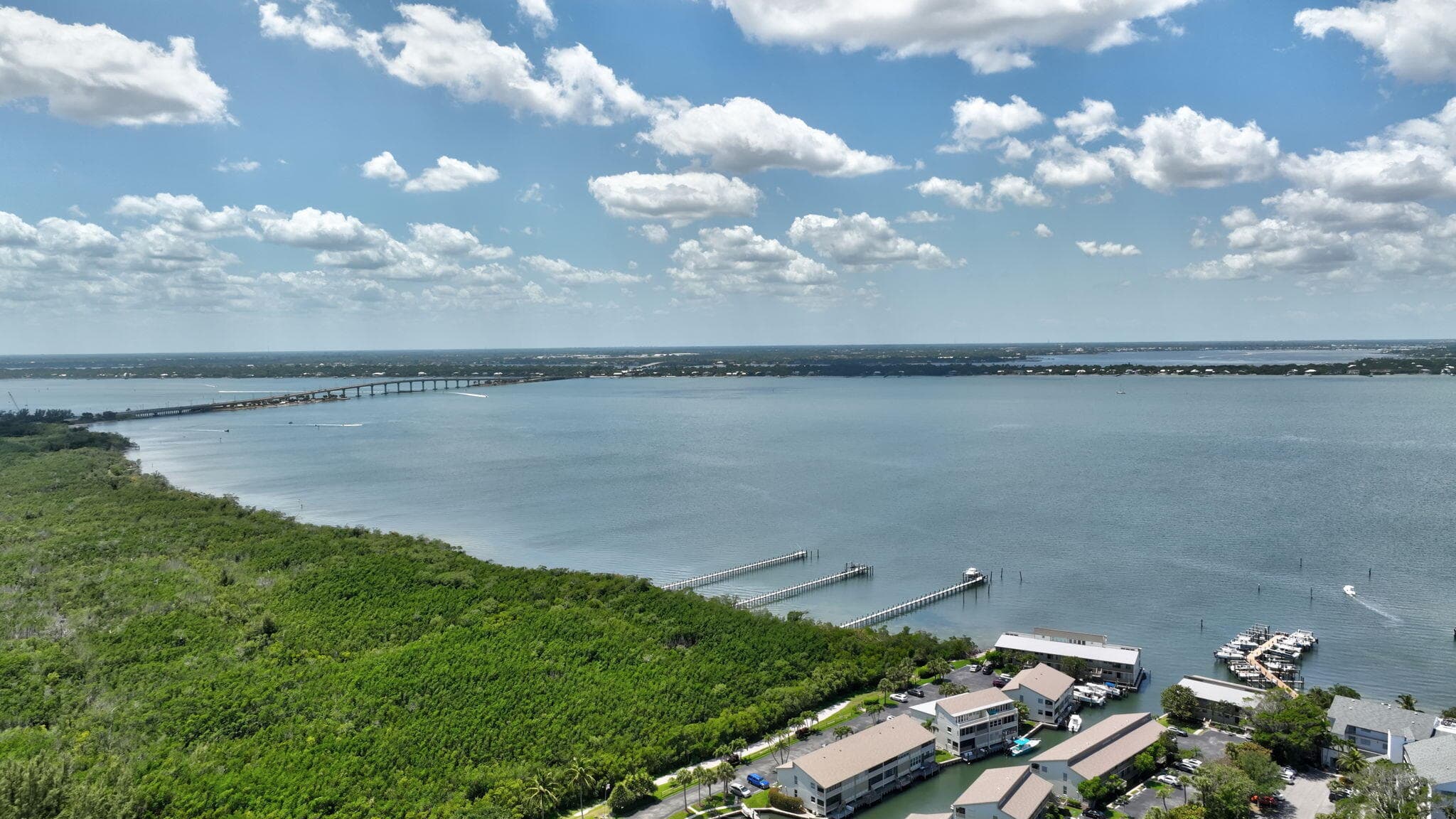 1555 NE Ocean Boulevard 402, Stuart, FL 34996 33