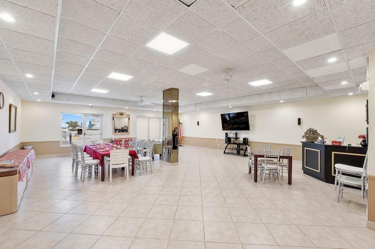 3450 S Ocean Boulevard 118, Palm Beach, FL 33480 32