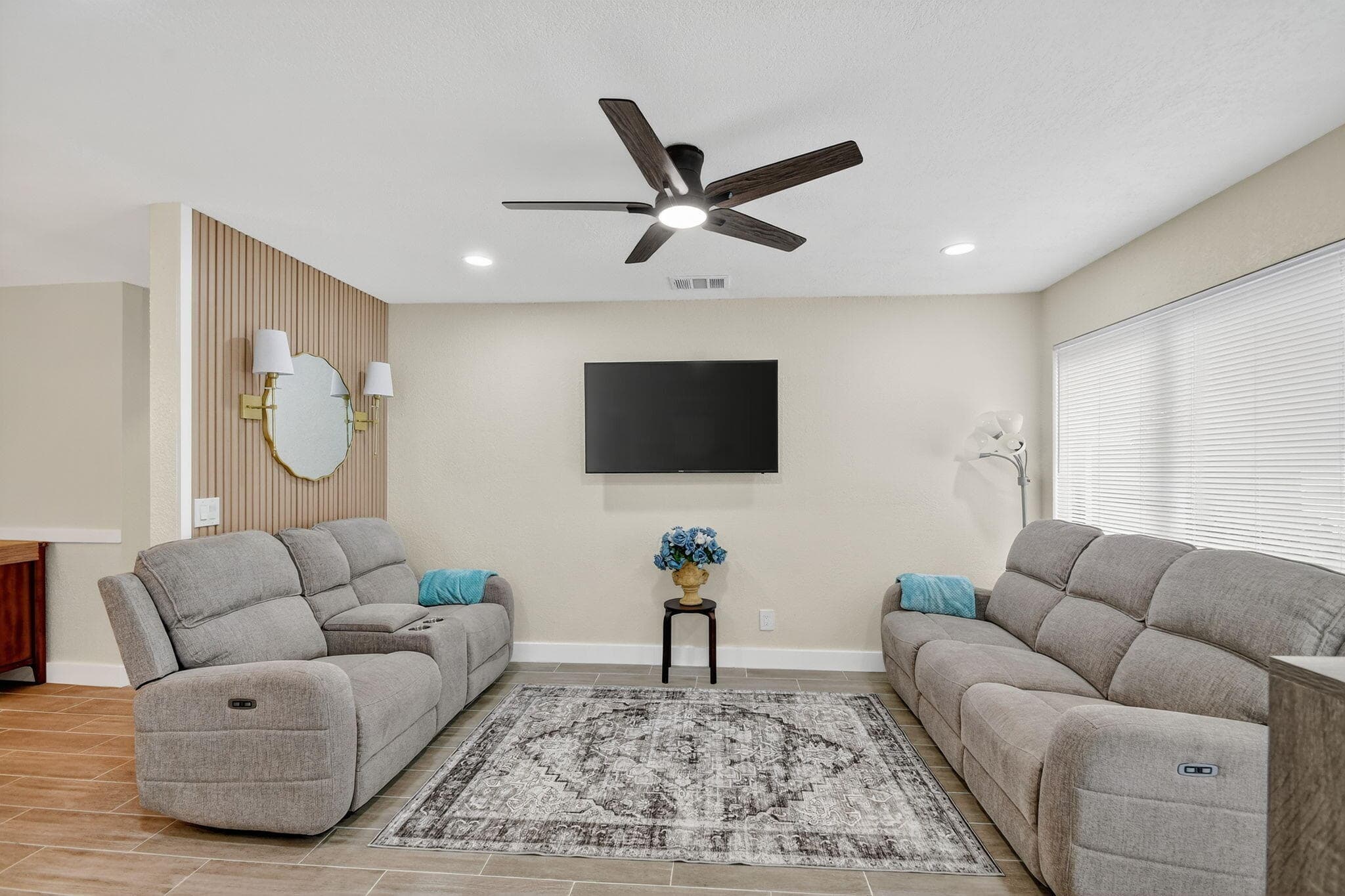 5008 Parker Avenue, West Palm Beach, FL 33405 6
