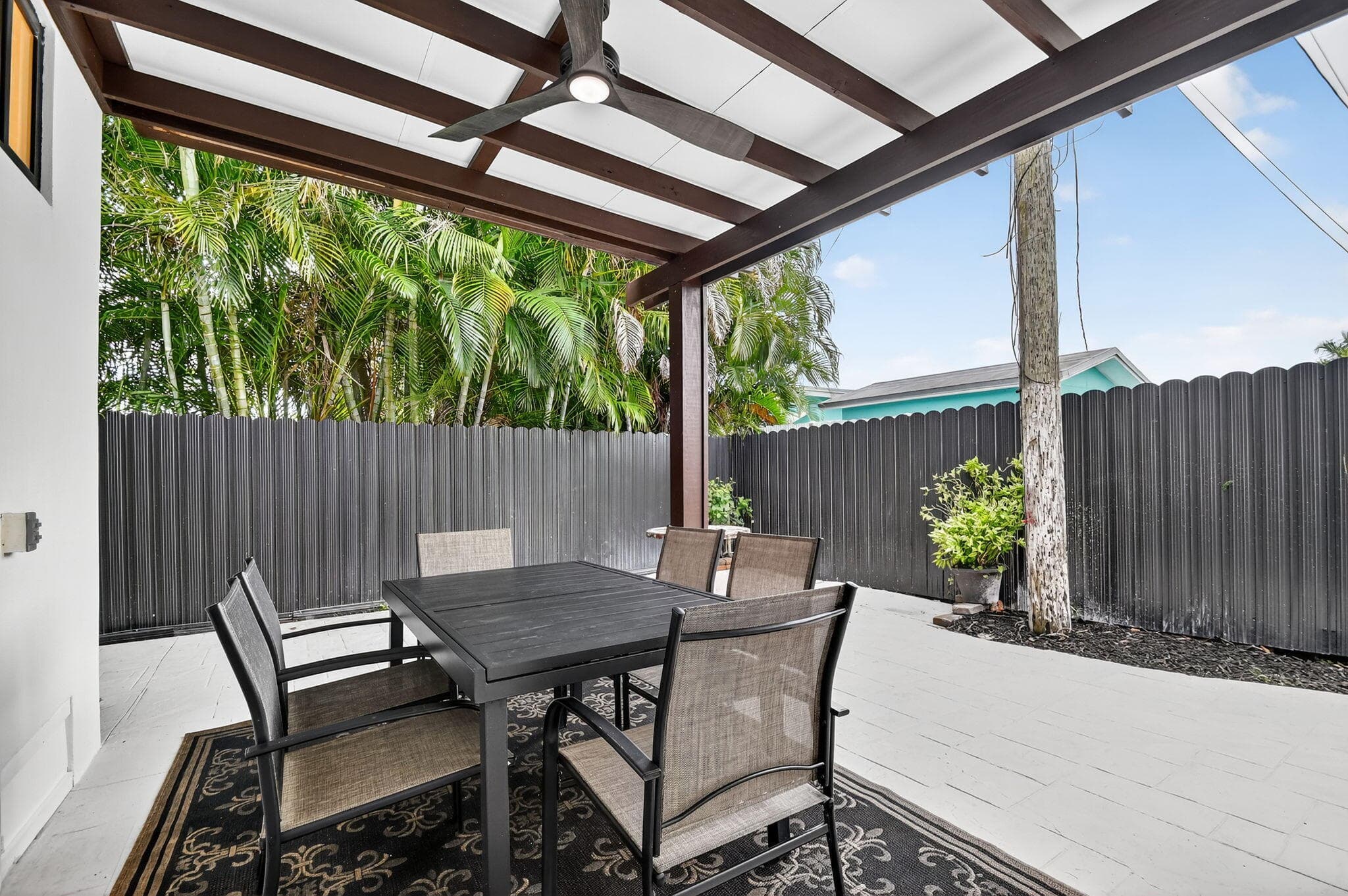 5008 Parker Avenue, West Palm Beach, FL 33405 32