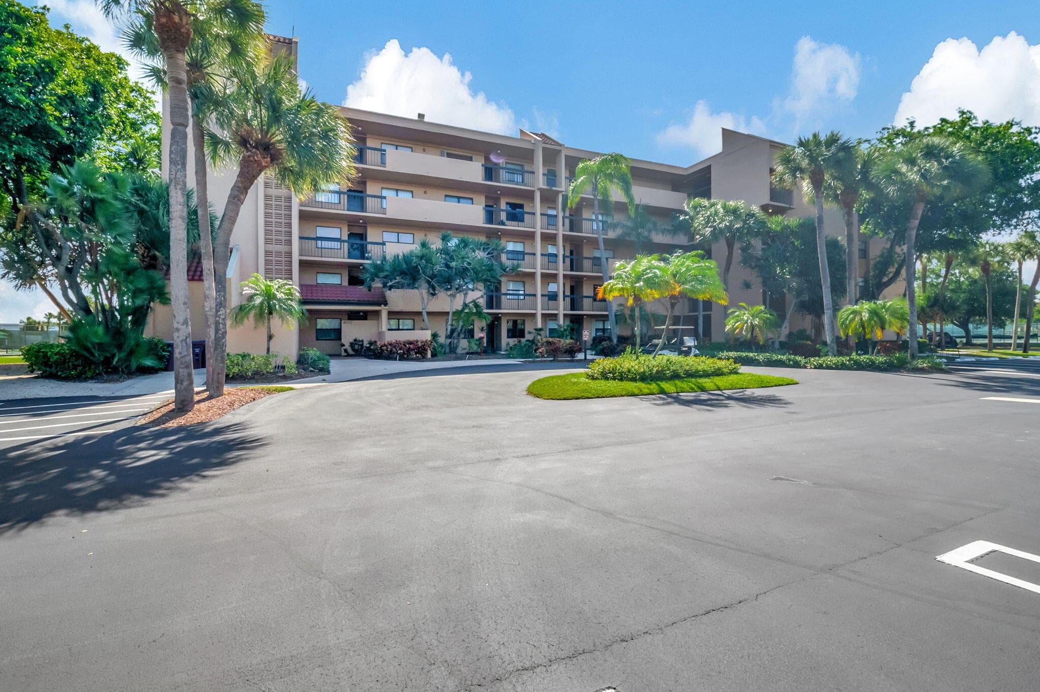 600 Egret Circle 7501, Delray Beach, FL 33444 39