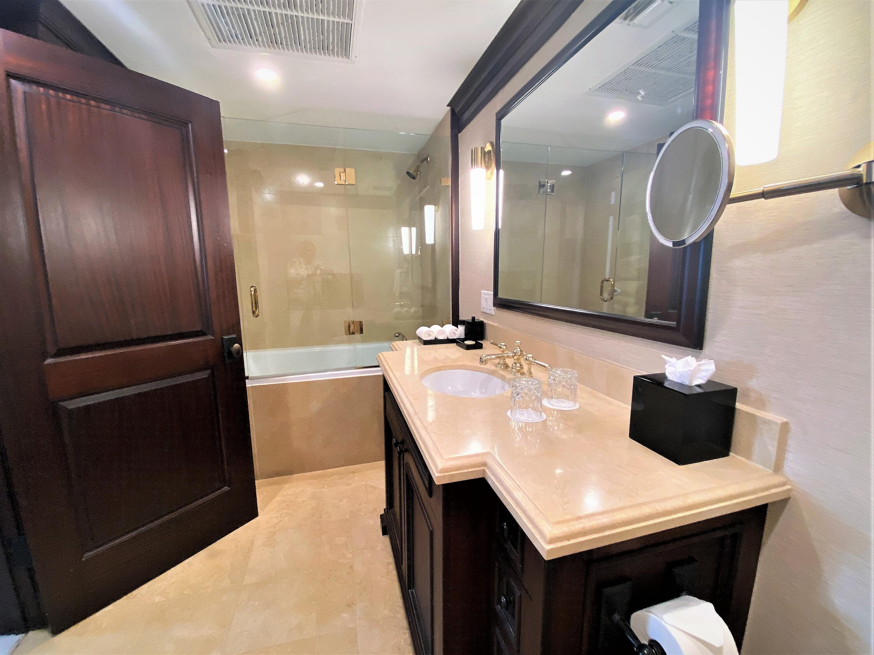 301 Australian Avenue 306, Palm Beach, FL 33480 24