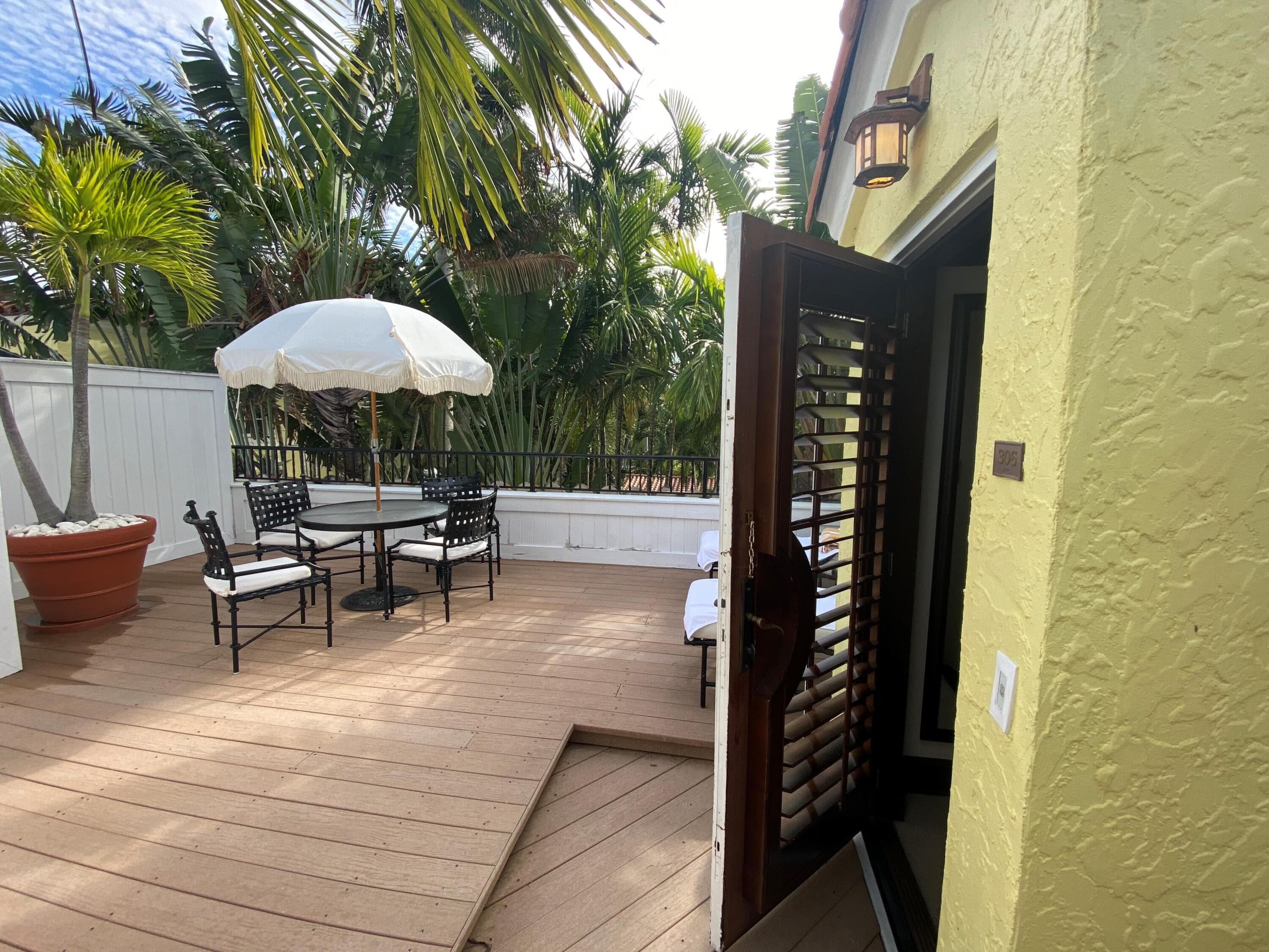 301 Australian Avenue 306, Palm Beach, FL 33480 26