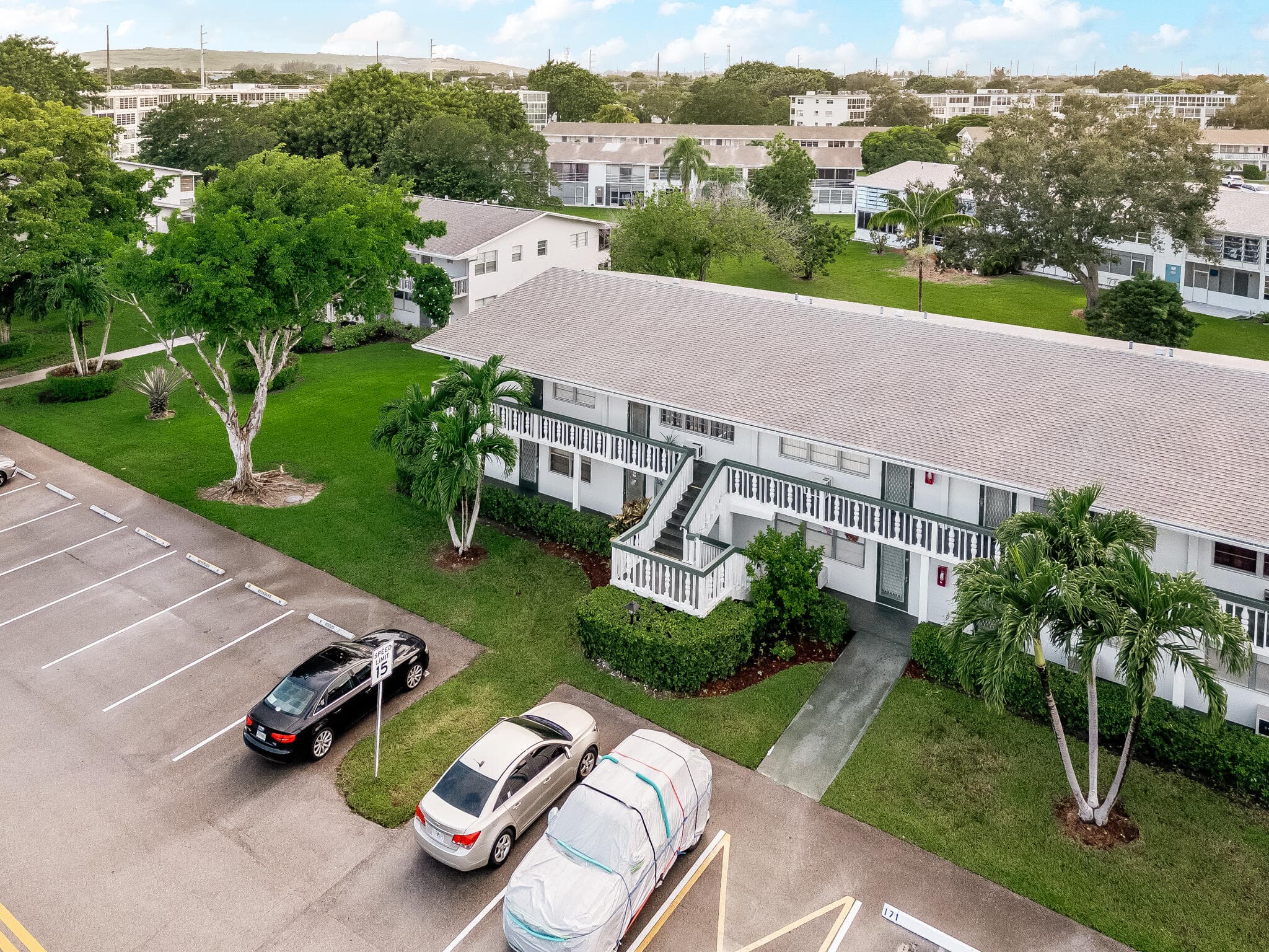 184 Oakridge L 184, Deerfield Beach, FL 33442 22