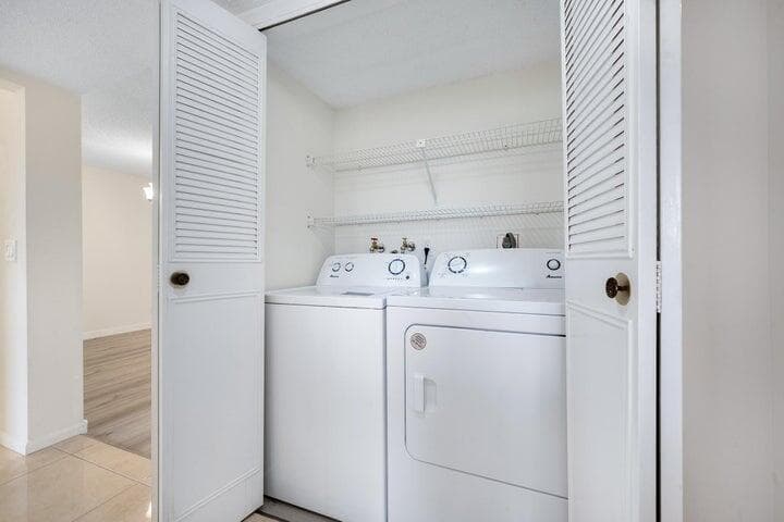 7770 Tahiti Lane 405, Lake Worth, FL 33467 18