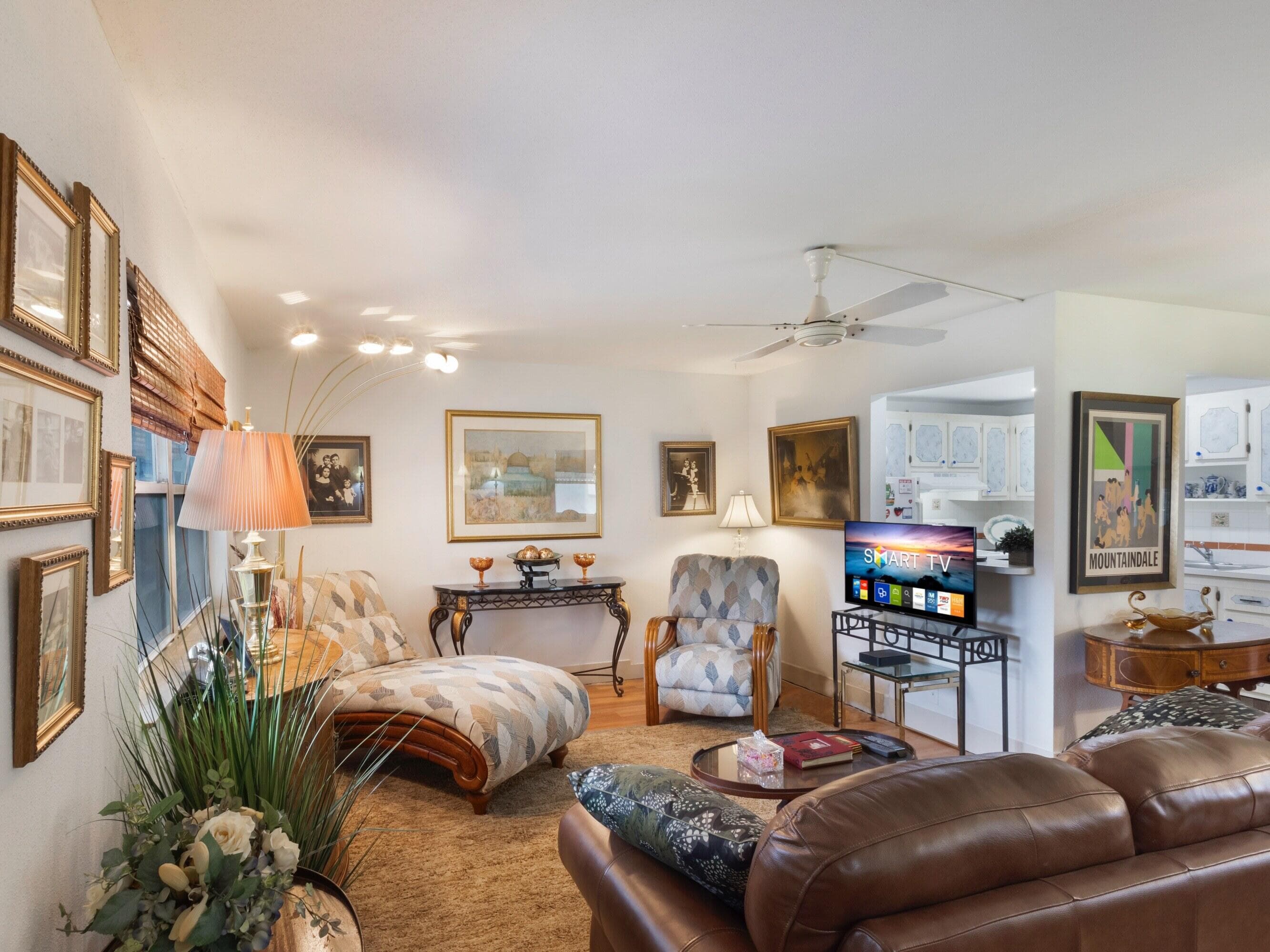 499 Saxony K, Delray Beach, FL 33446 11