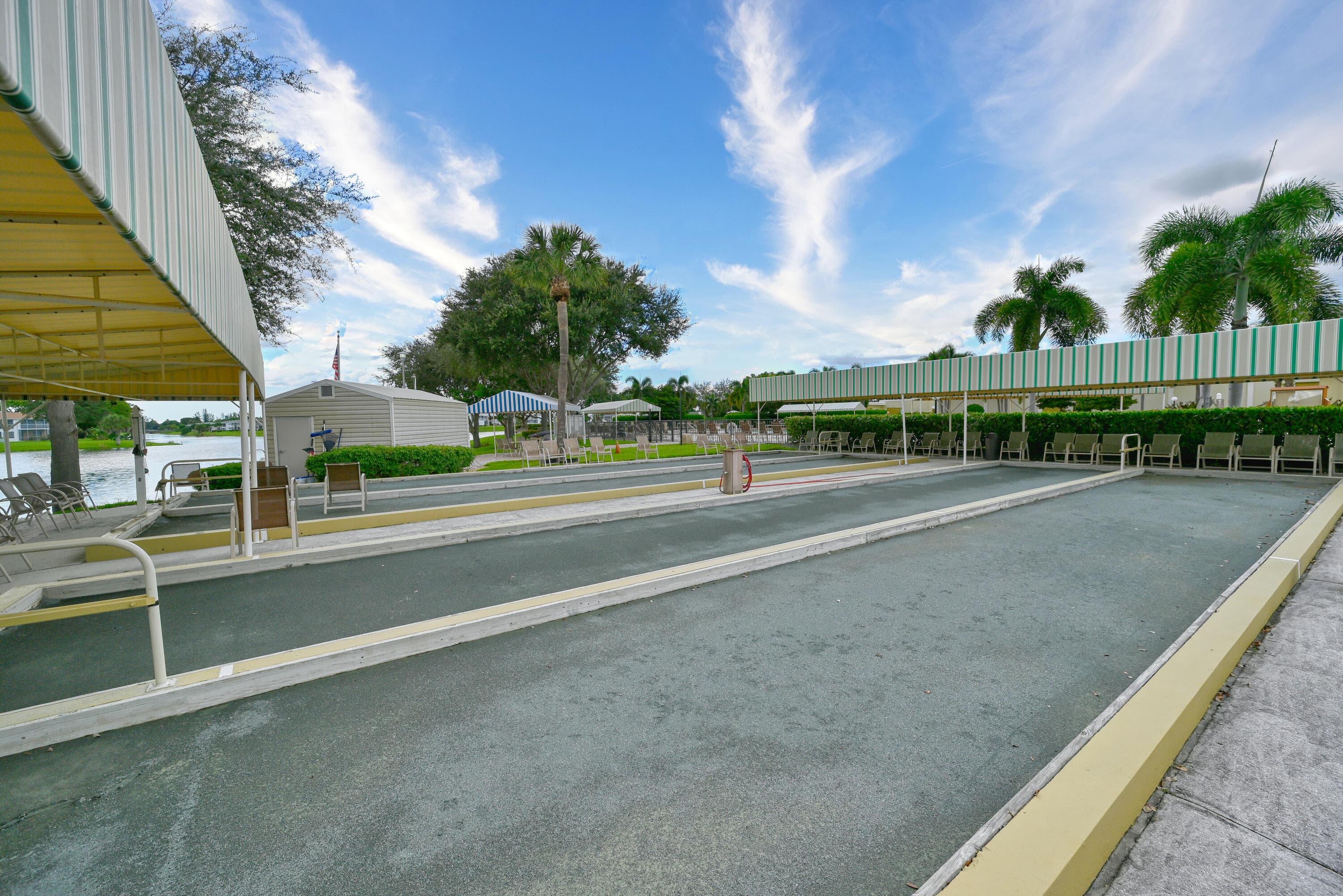 102 Coventry E 102, West Palm Beach, FL 33417 17