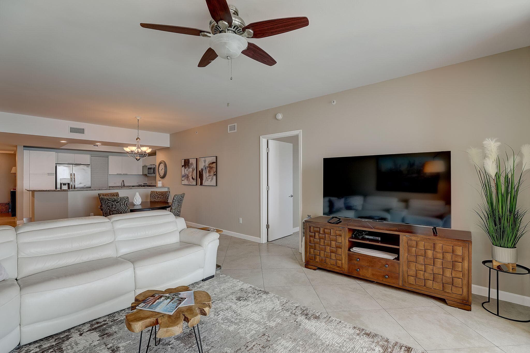 2650 Lake Shore Drive 804, Riviera Beach, FL 33404 6