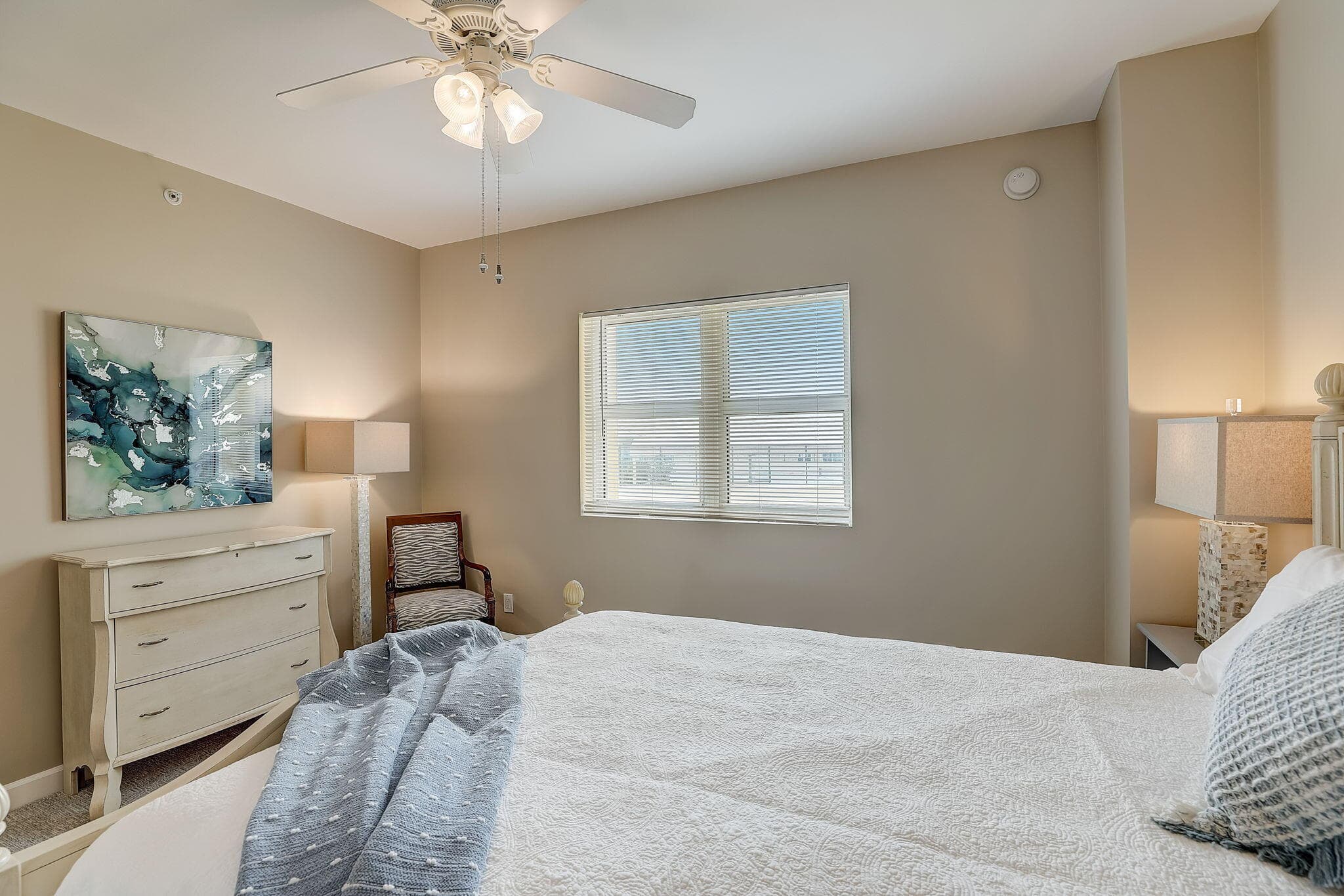 2650 Lake Shore Drive 804, Riviera Beach, FL 33404 33