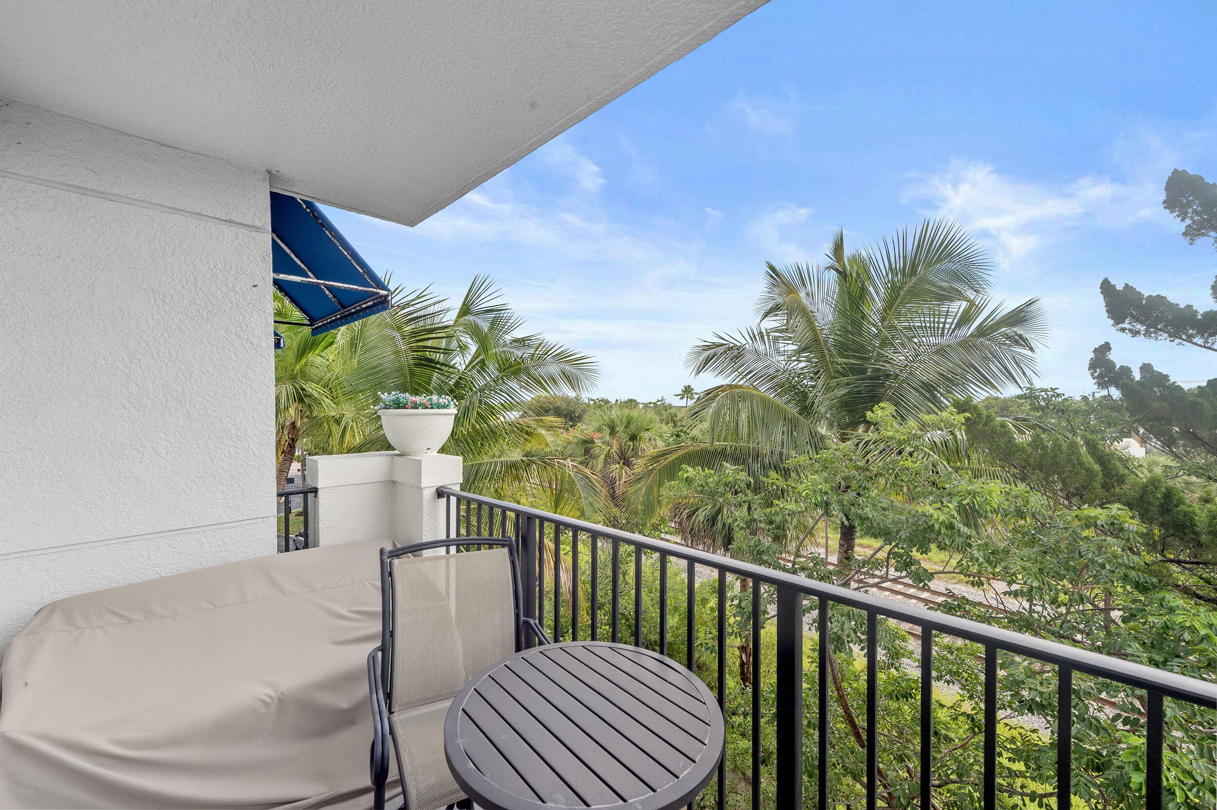 255 NE 3rd Avenue 2401, Delray Beach, FL 33444 17
