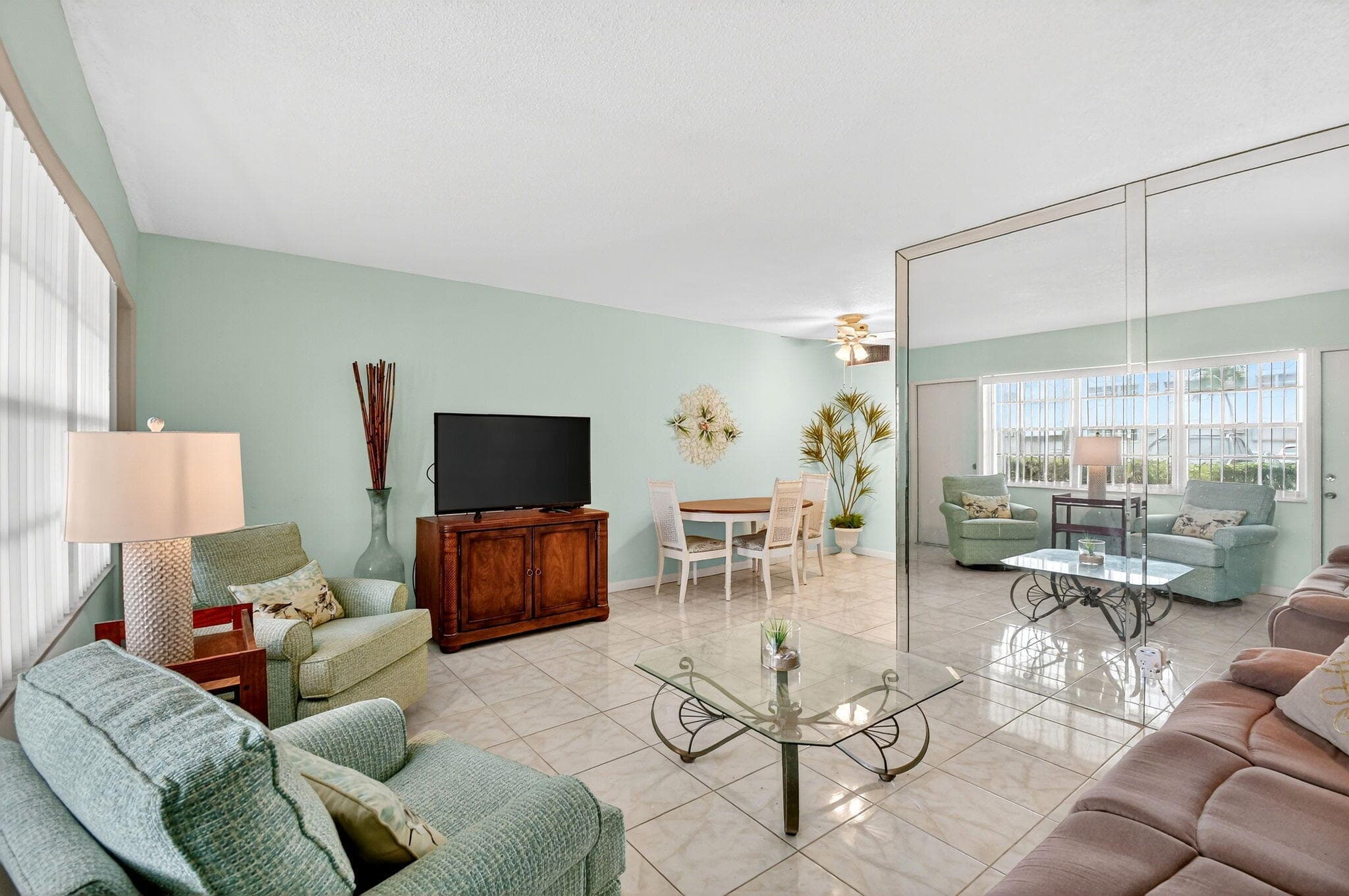 5203 NE 24th Terrace B-105, Fort Lauderdale, FL 33308
